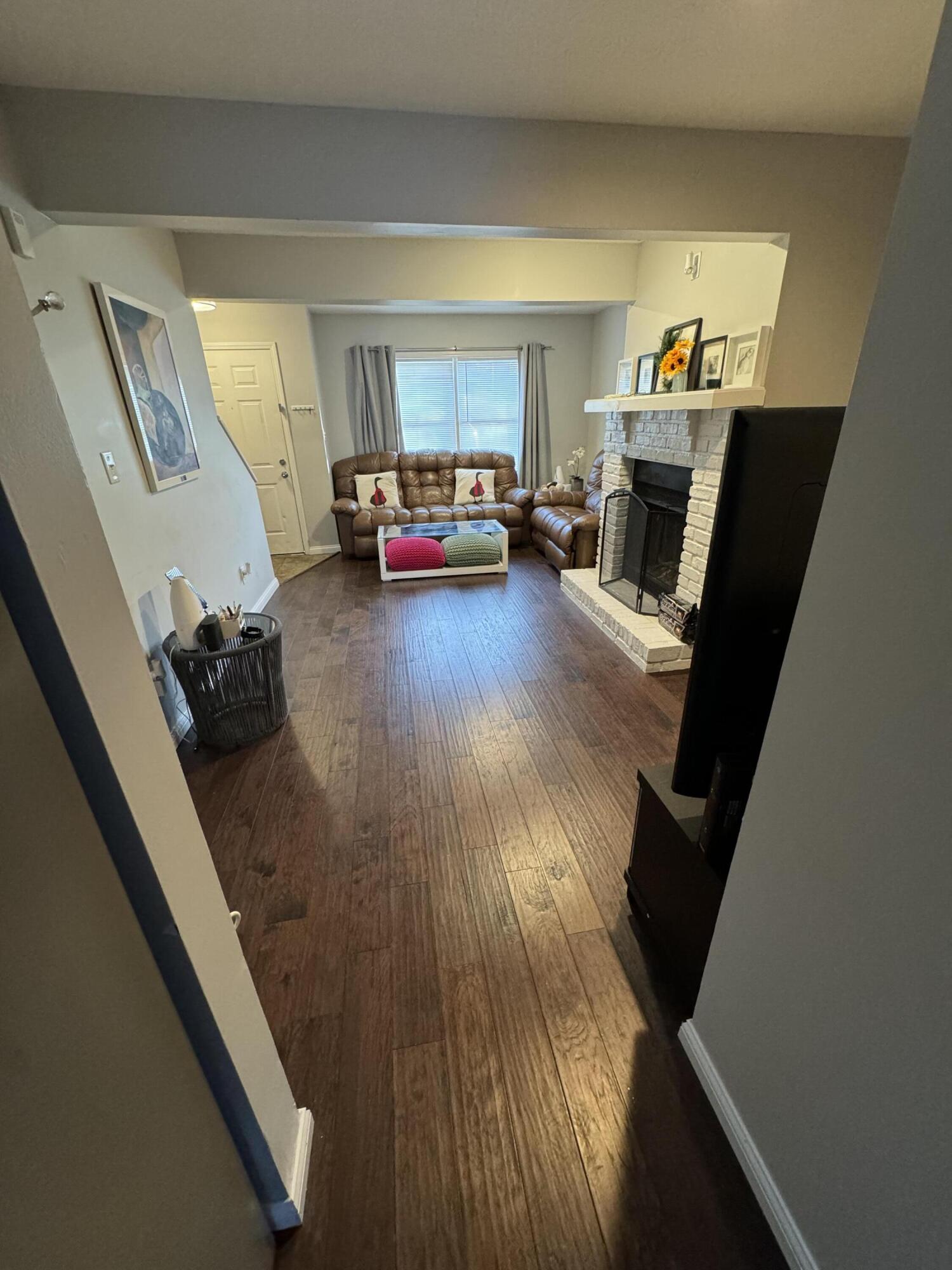 2700 S Ingram Mill Road Unit: 8