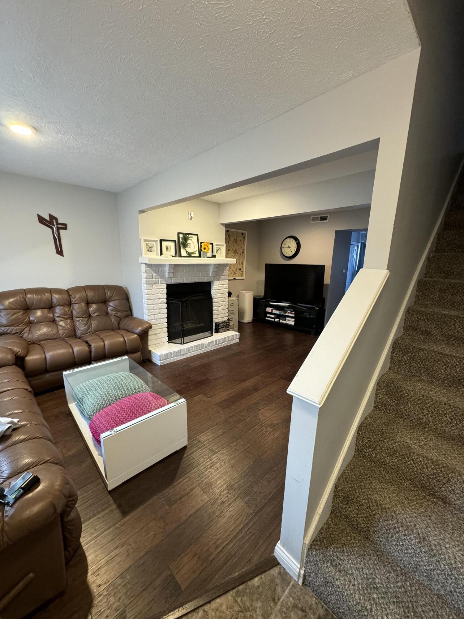 2700 S Ingram Mill Road Unit: 8