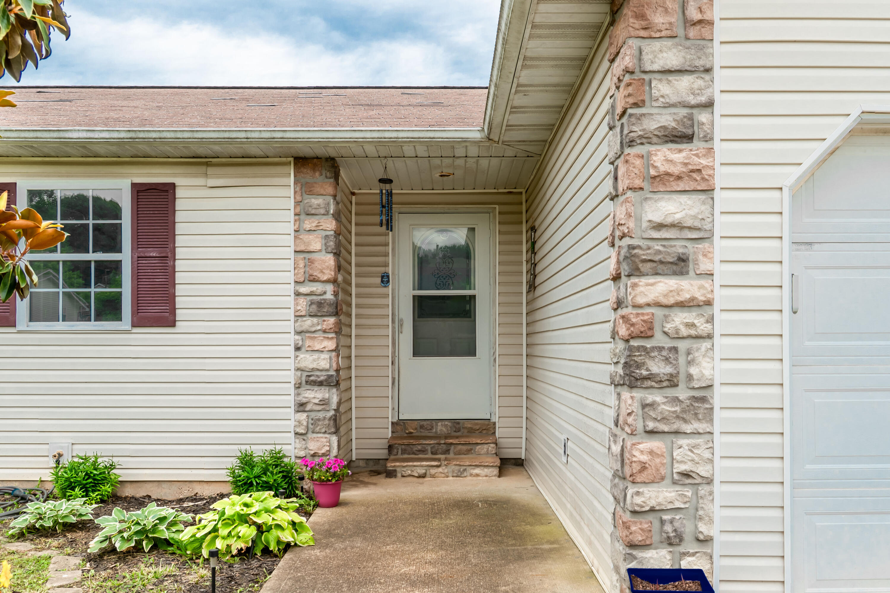 1708 Tiffany Street