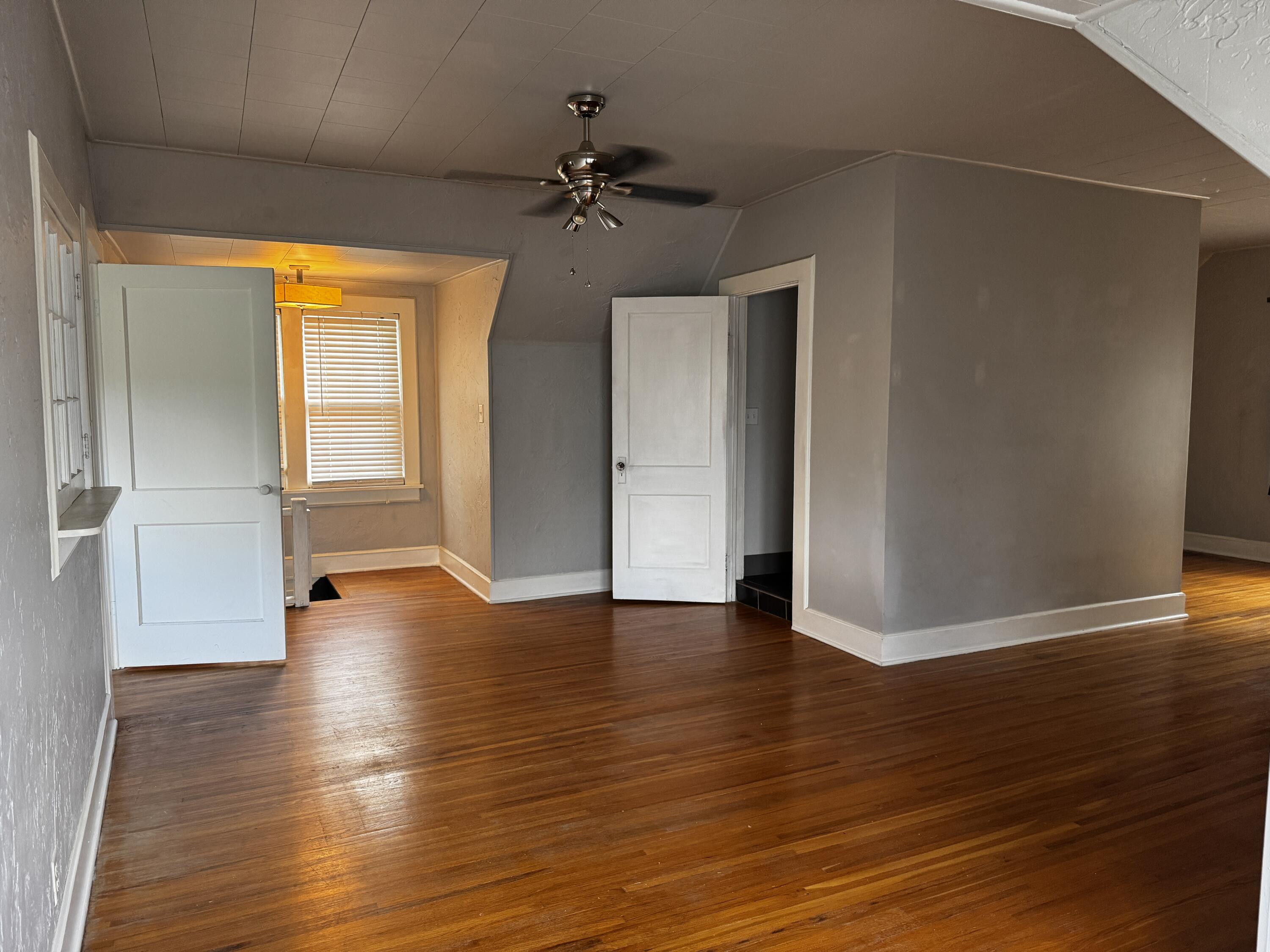 718 W Main Street