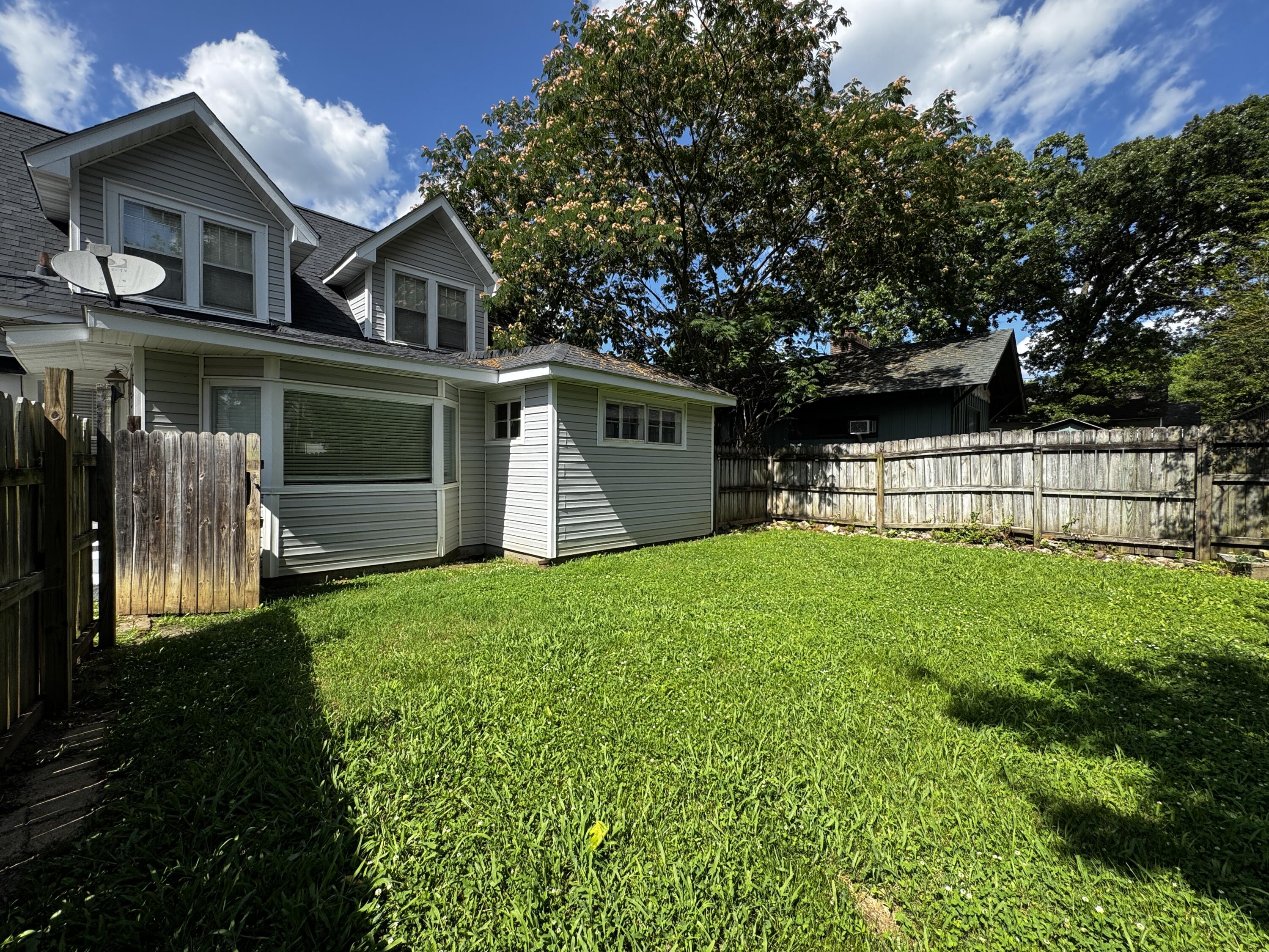 718 W Main Street