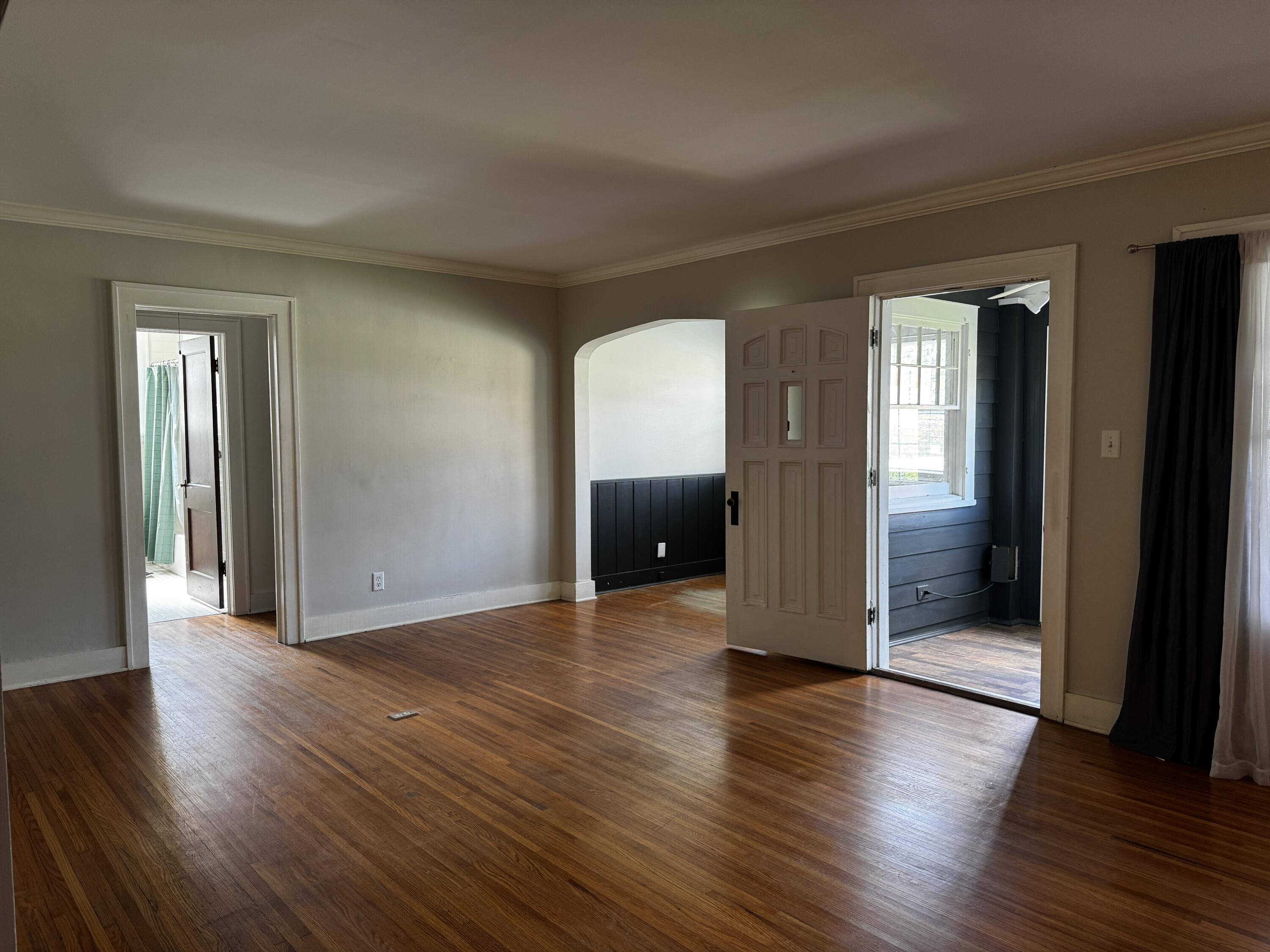 718 W Main Street