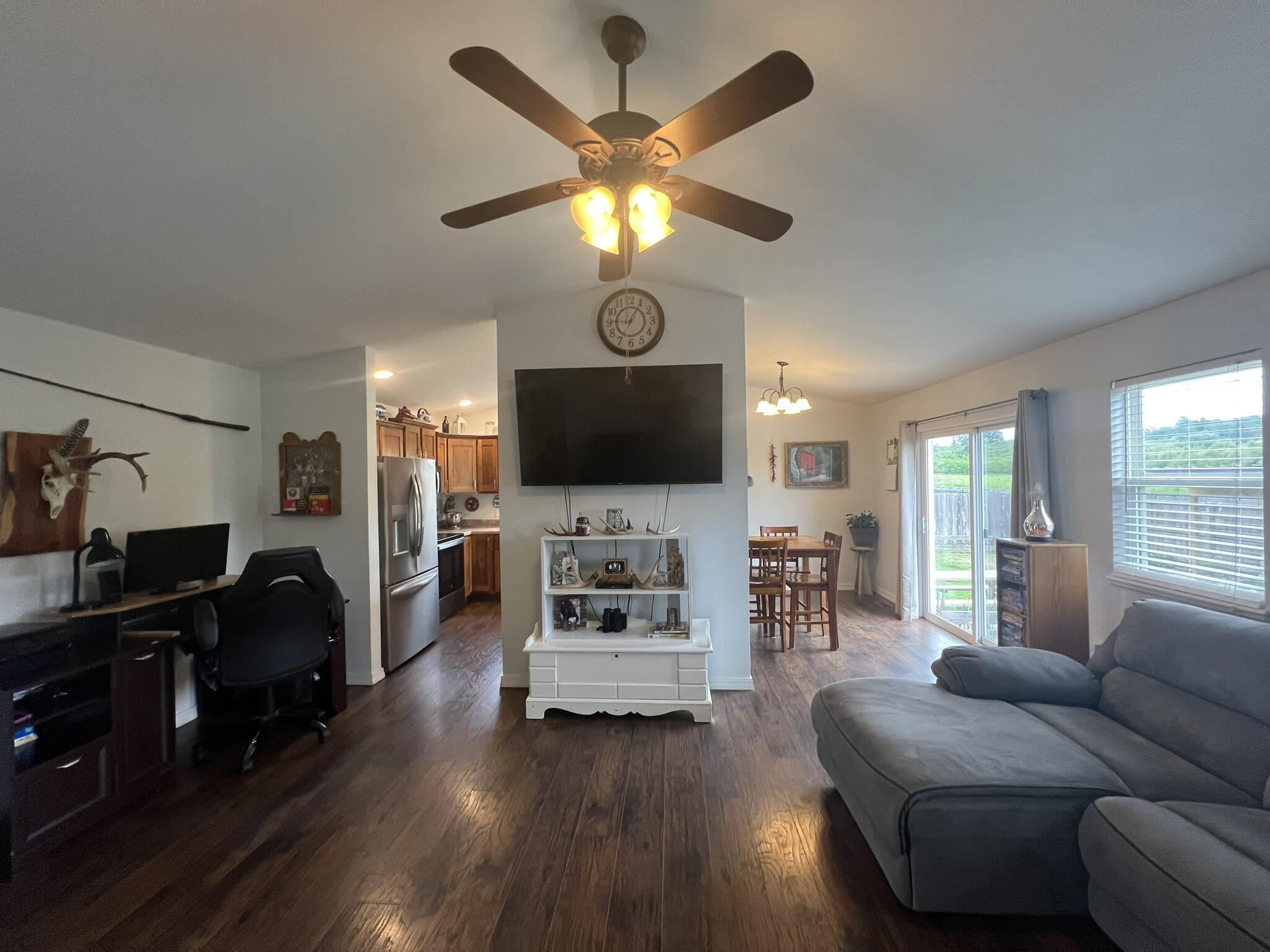 1604 Luna Drive