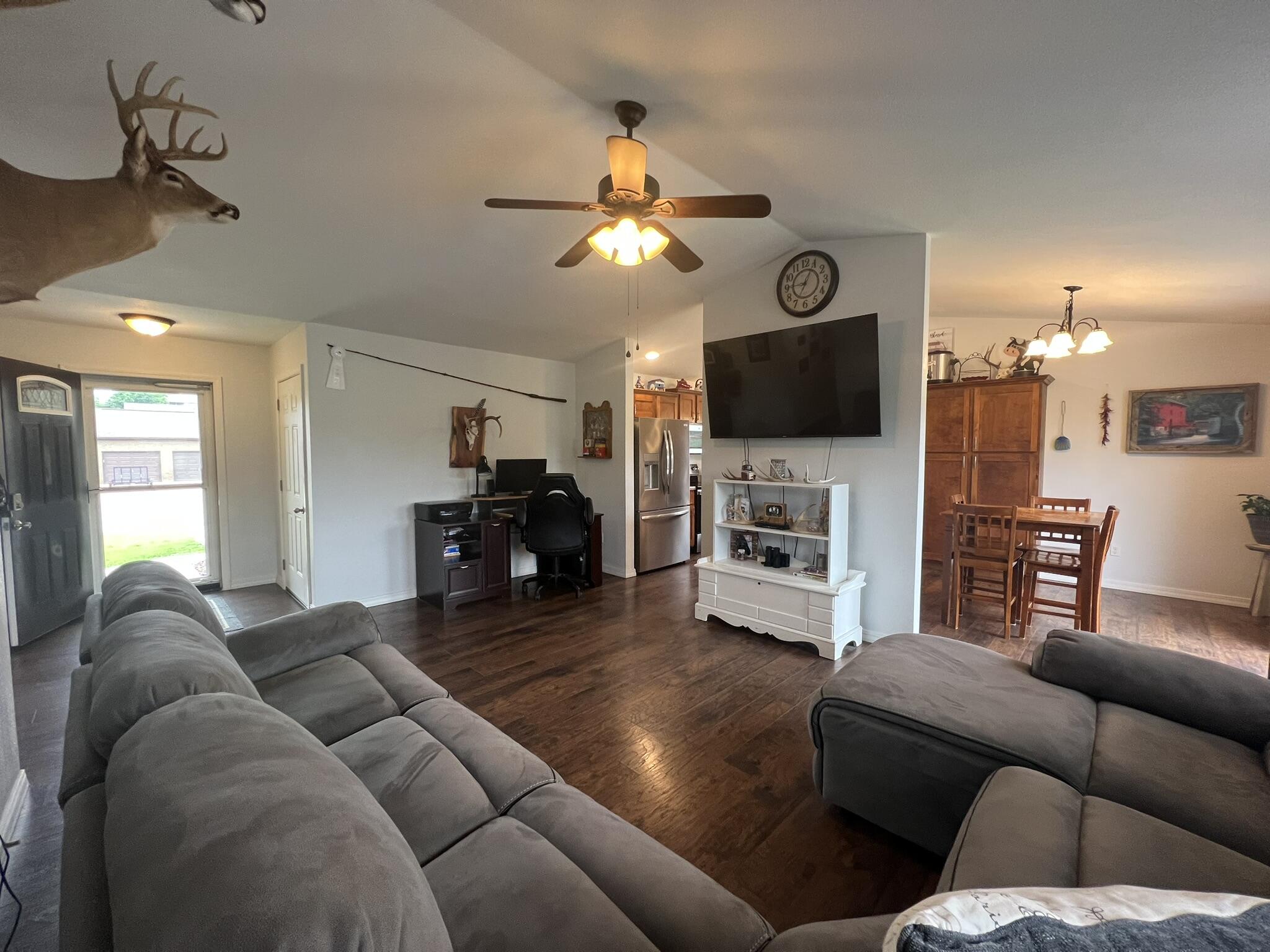 1604 Luna Drive