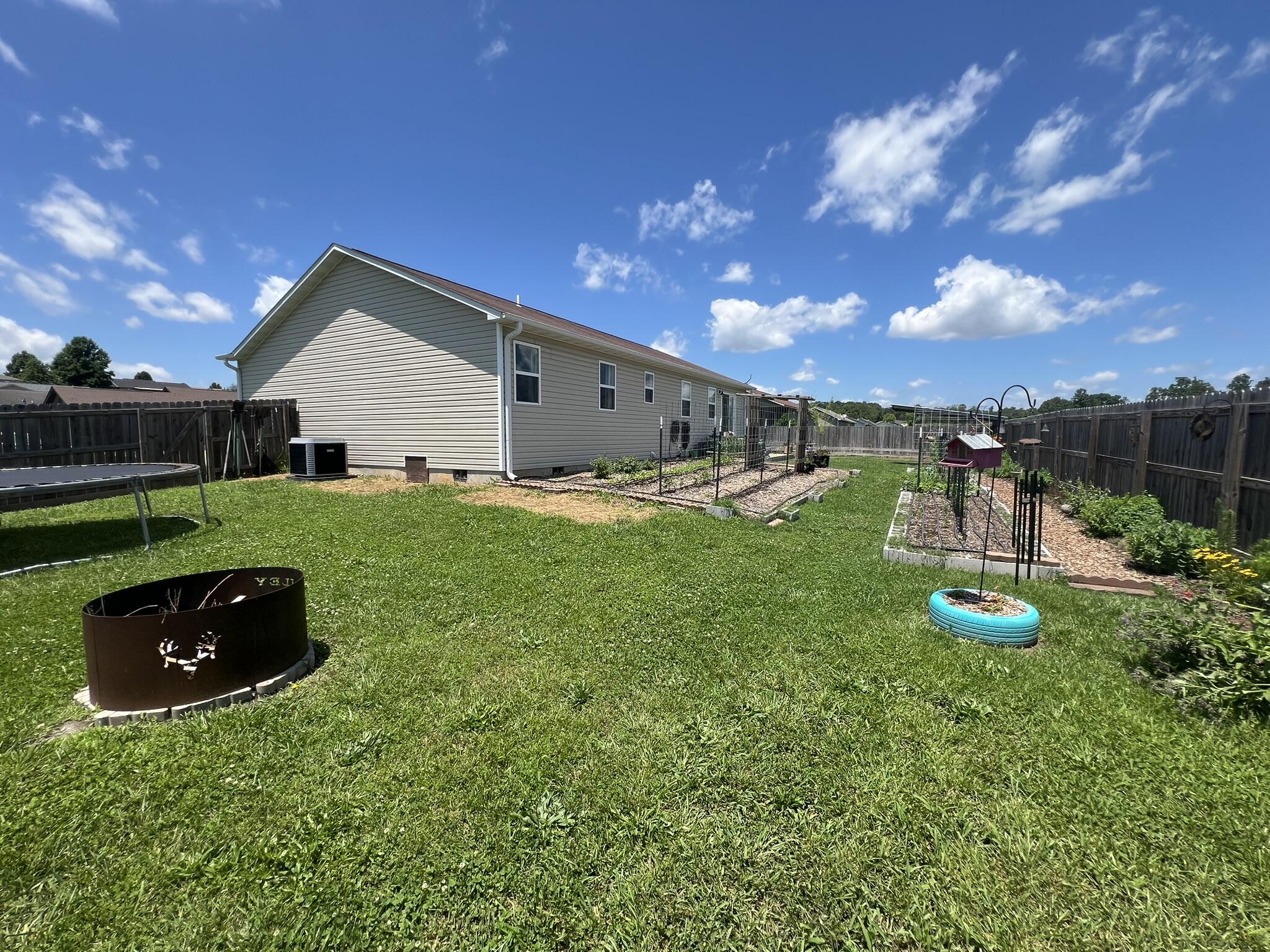 1604 Luna Drive