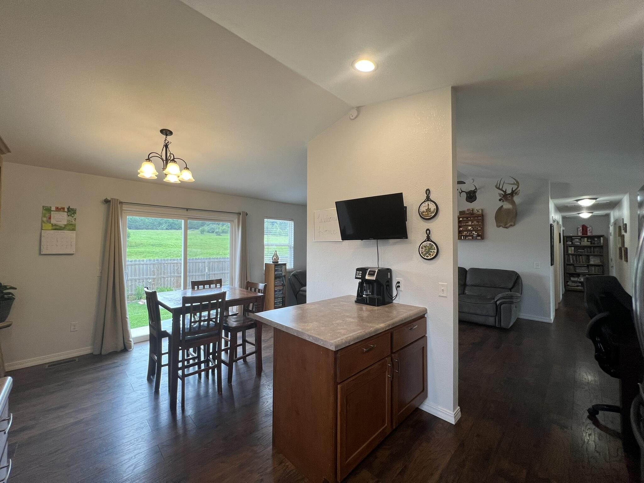 1604 Luna Drive