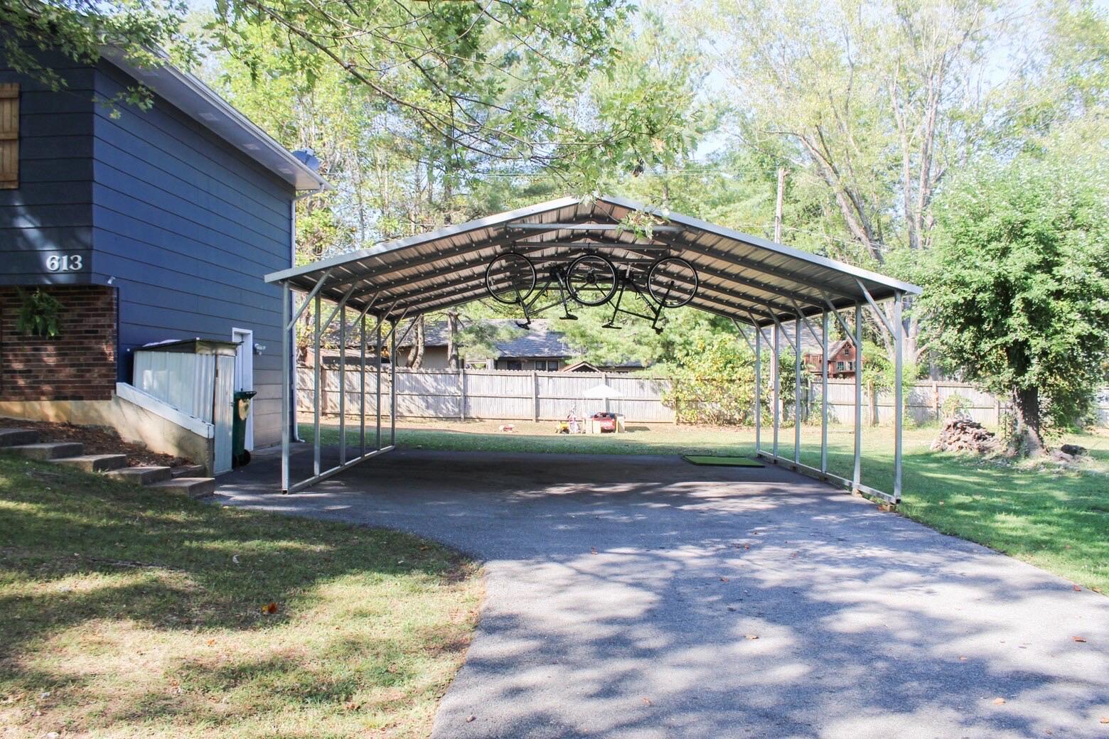 613 Spencer Lane