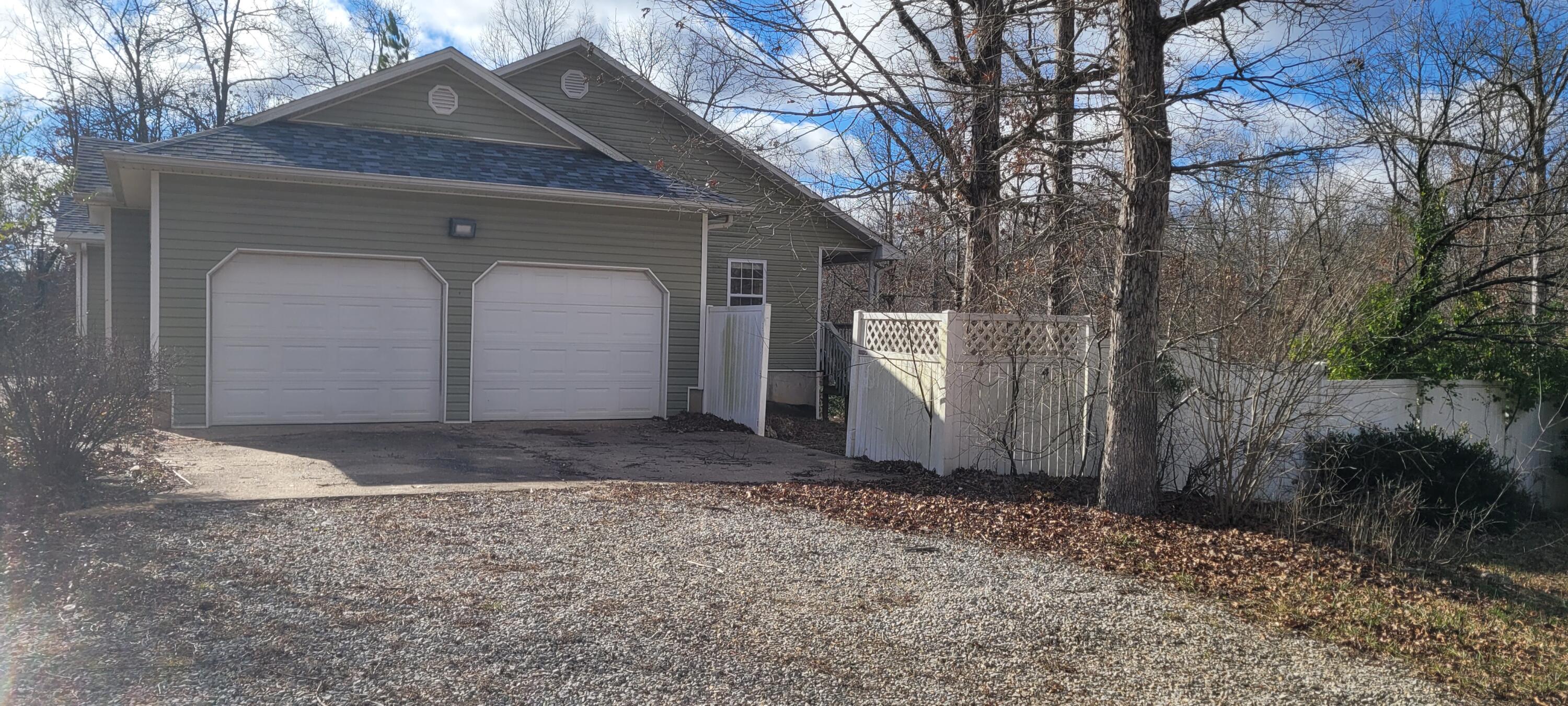 1357 Private Rd 6385