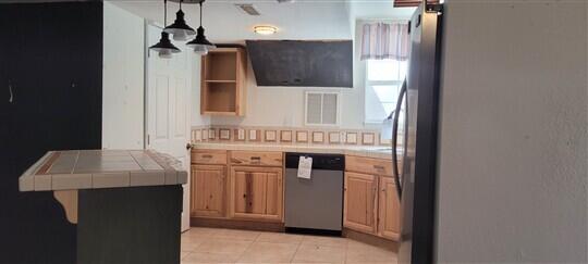 1357 Private Rd 6385