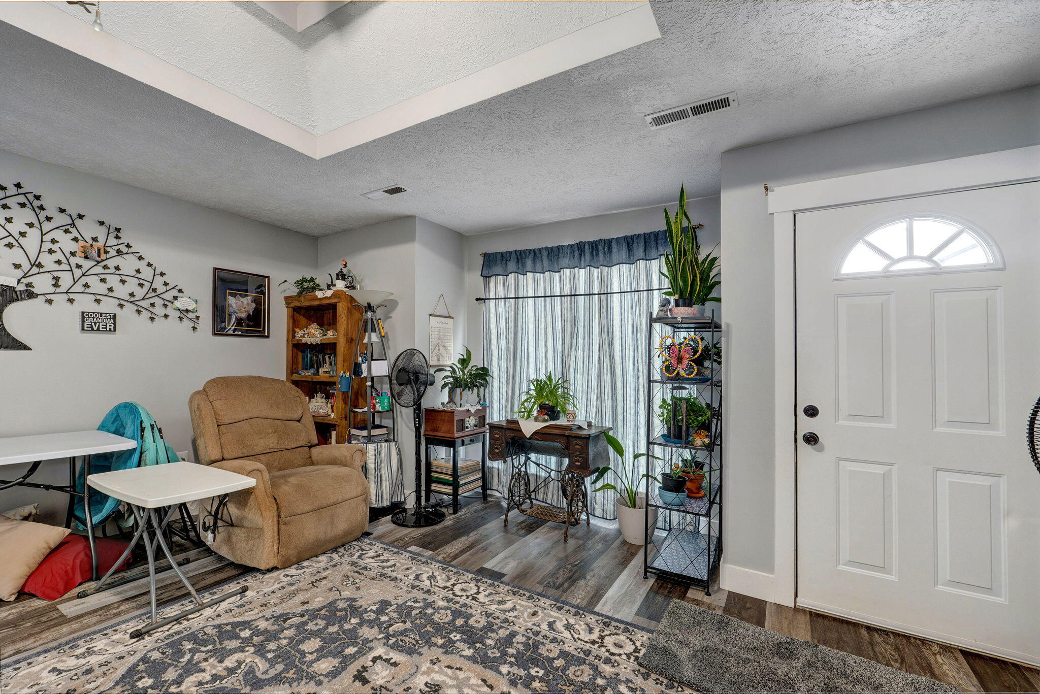 1602 1604 Sherwood Court