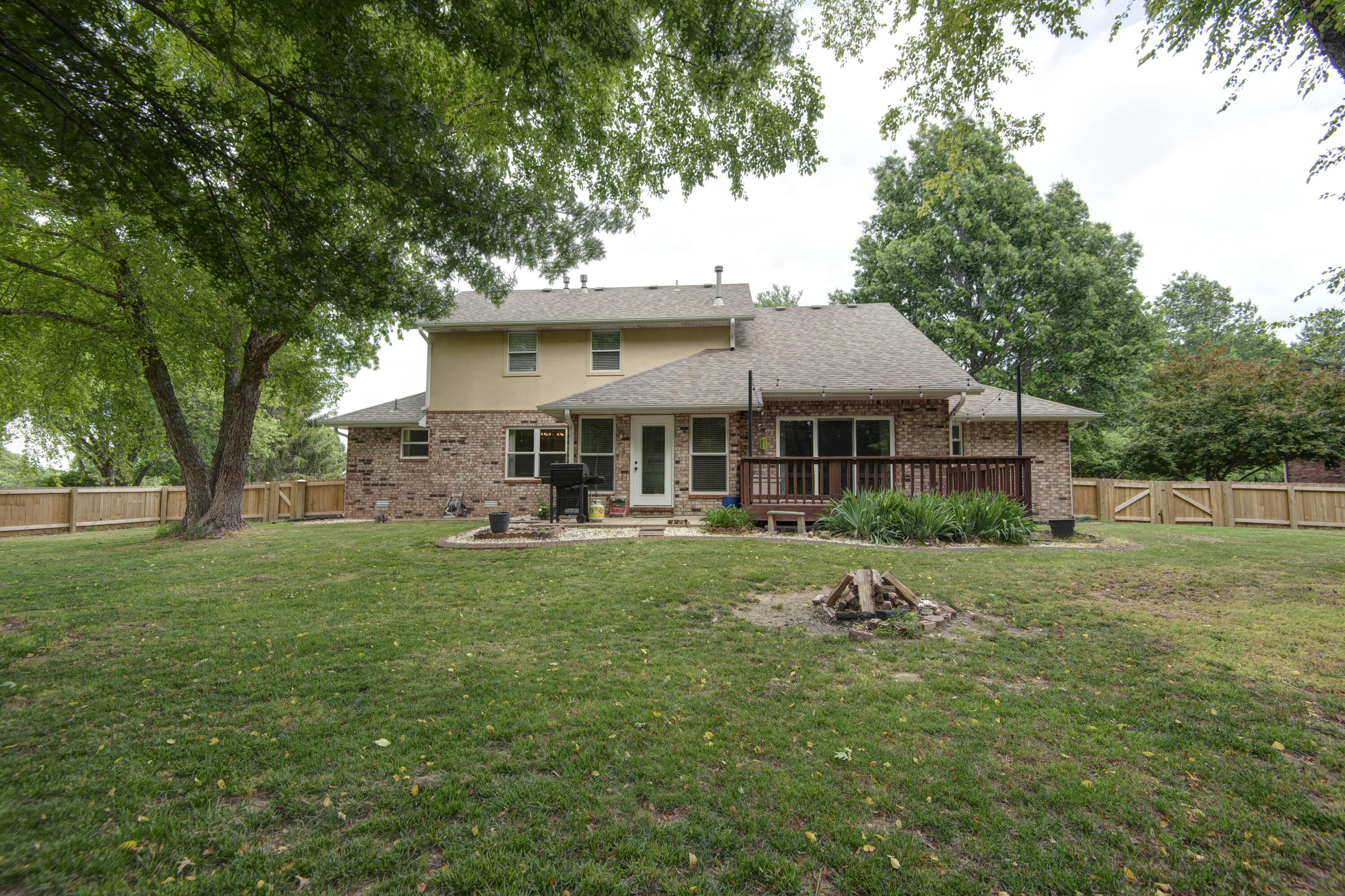 295 Oak Tree Lane