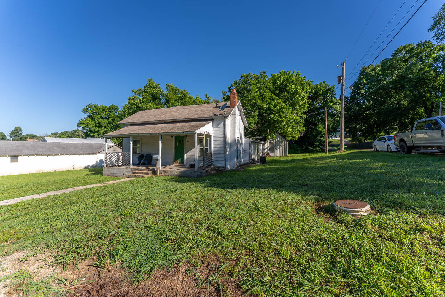 706 Pine Street