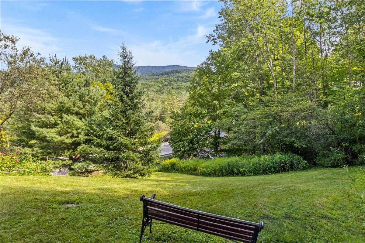 3212 Stowe Hollow Road