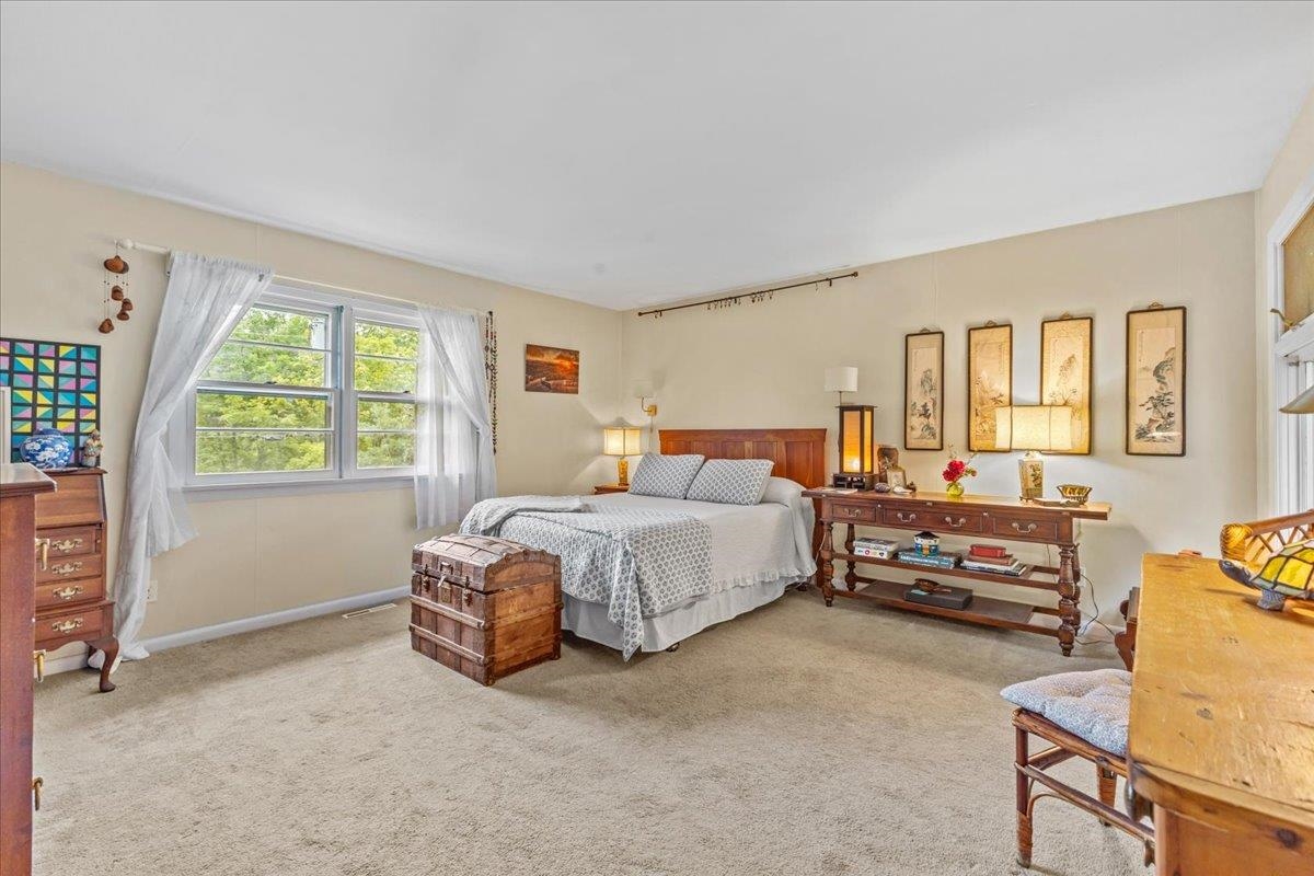 3212 Stowe Hollow Road