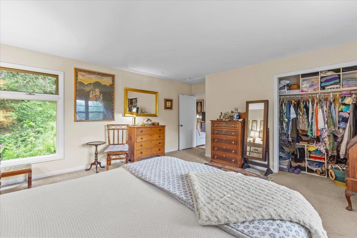 3212 Stowe Hollow Road