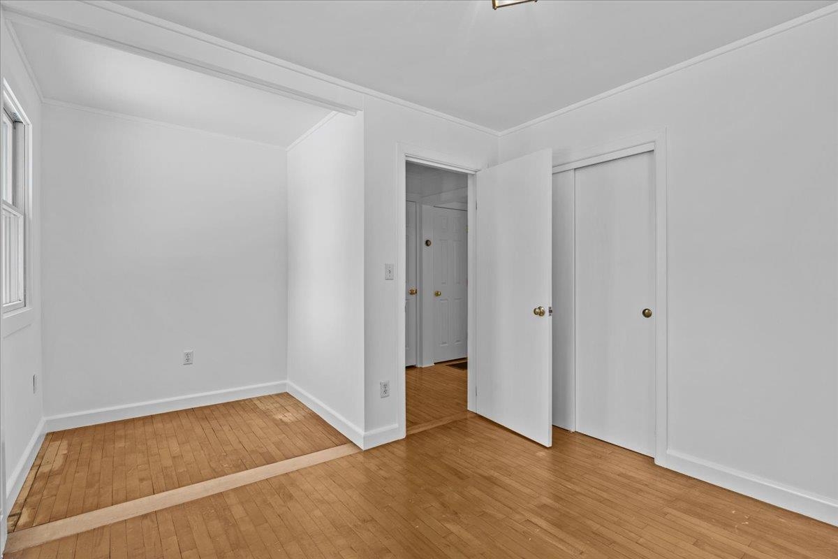 11 Barnes Hill Road
