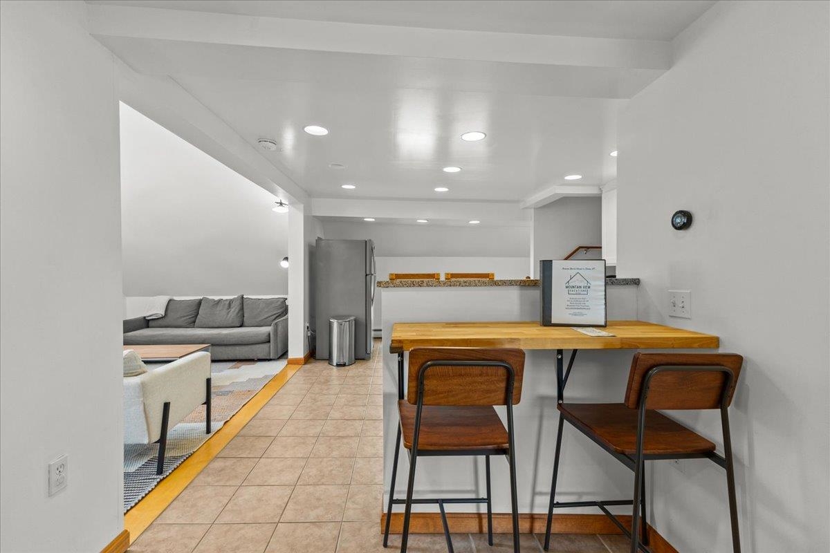 112 Main Street Unit: 7