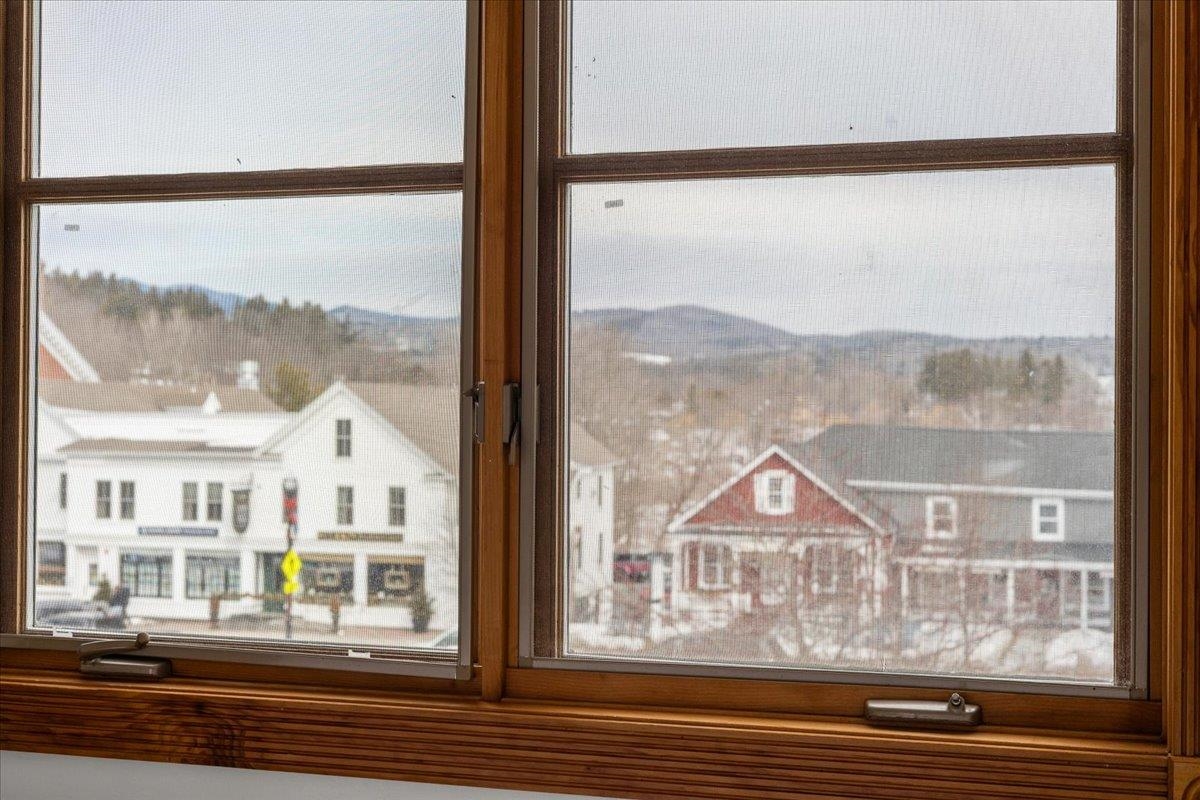 112 Main Street Unit: 7