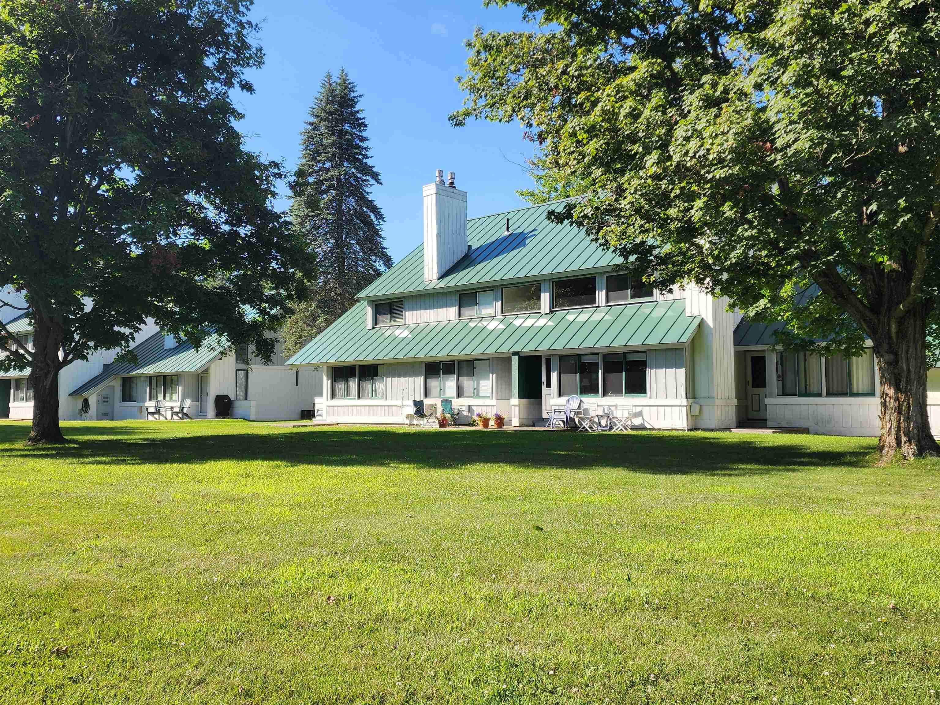 90 Village Green Drive Unit: 1C