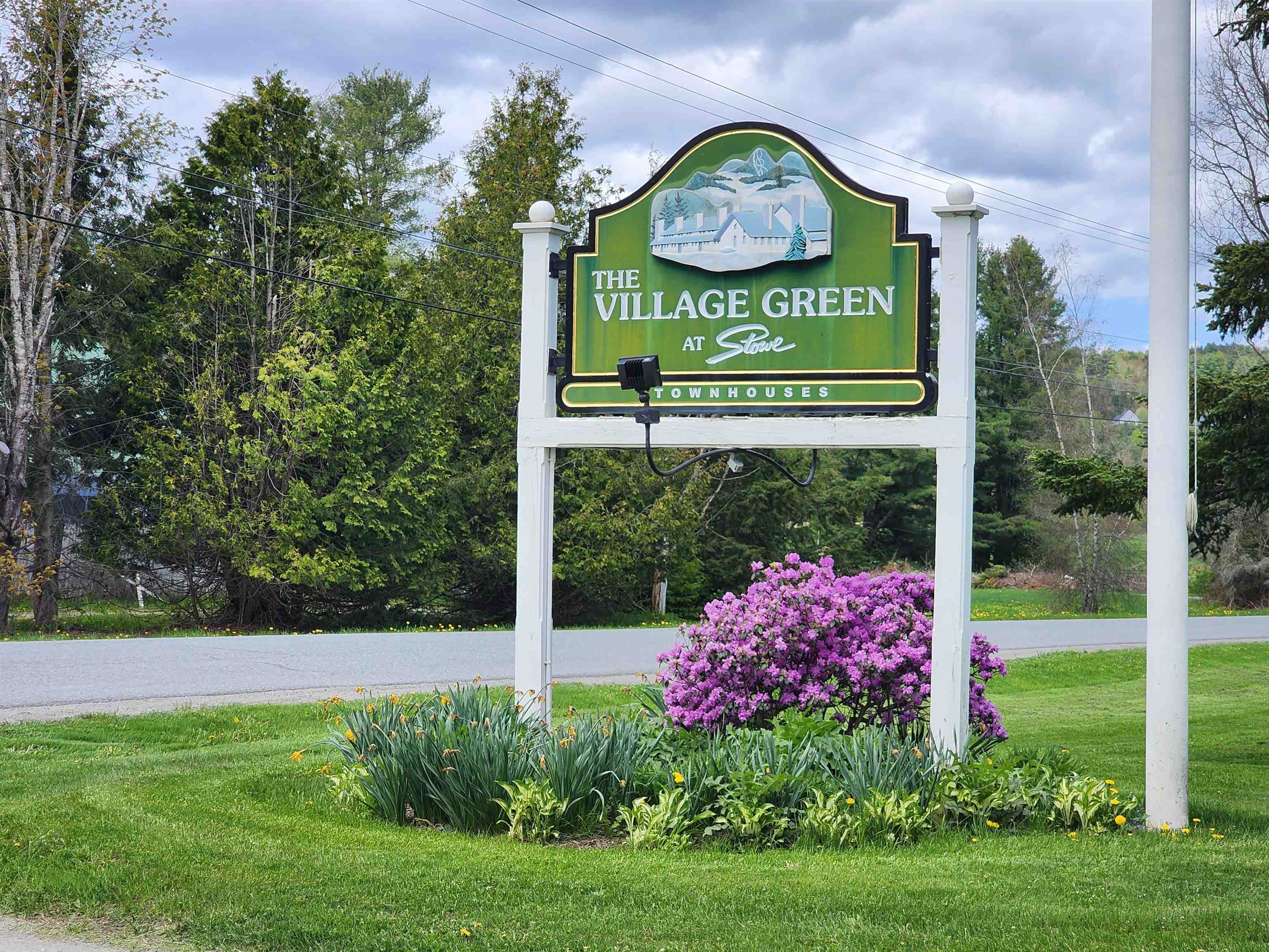 90 Village Green Drive Unit: 1C