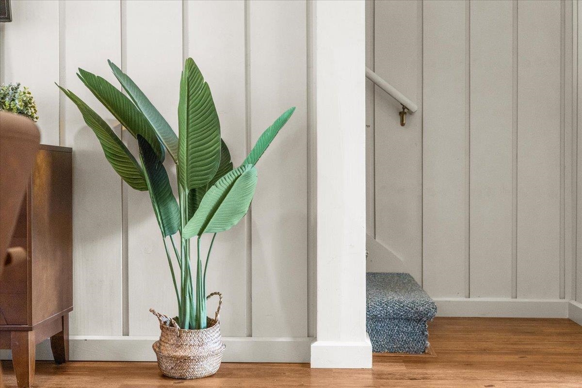 185 Village Green Drive Unit: 8B