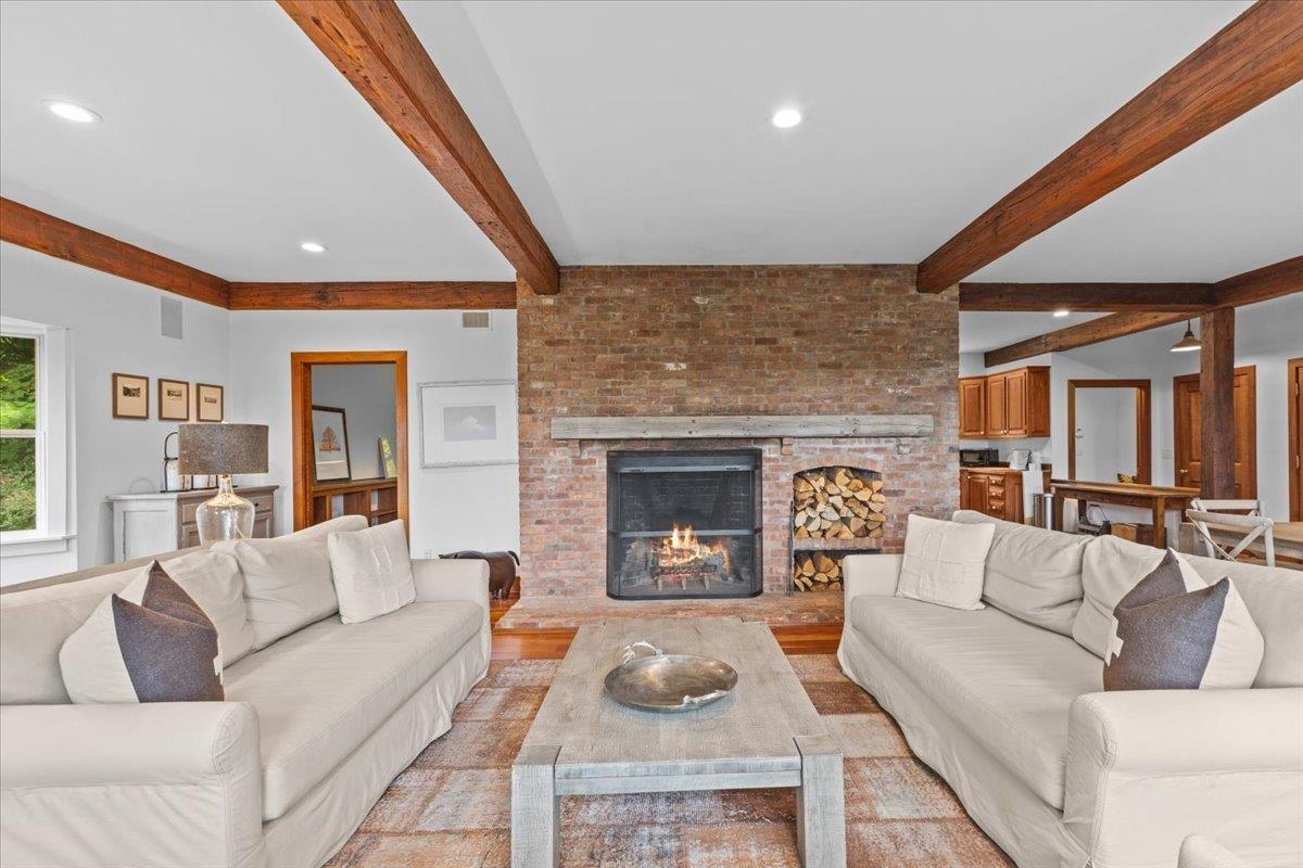 1444 Upper Hollow Road