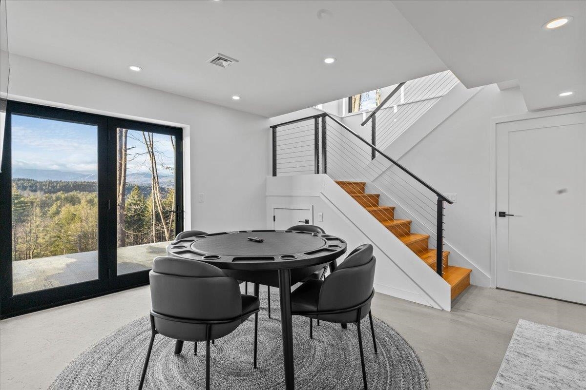 55 Eloise Lane Unit: B