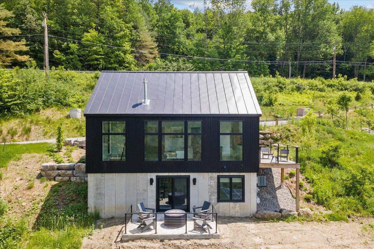 55 Eloise Lane Unit: B