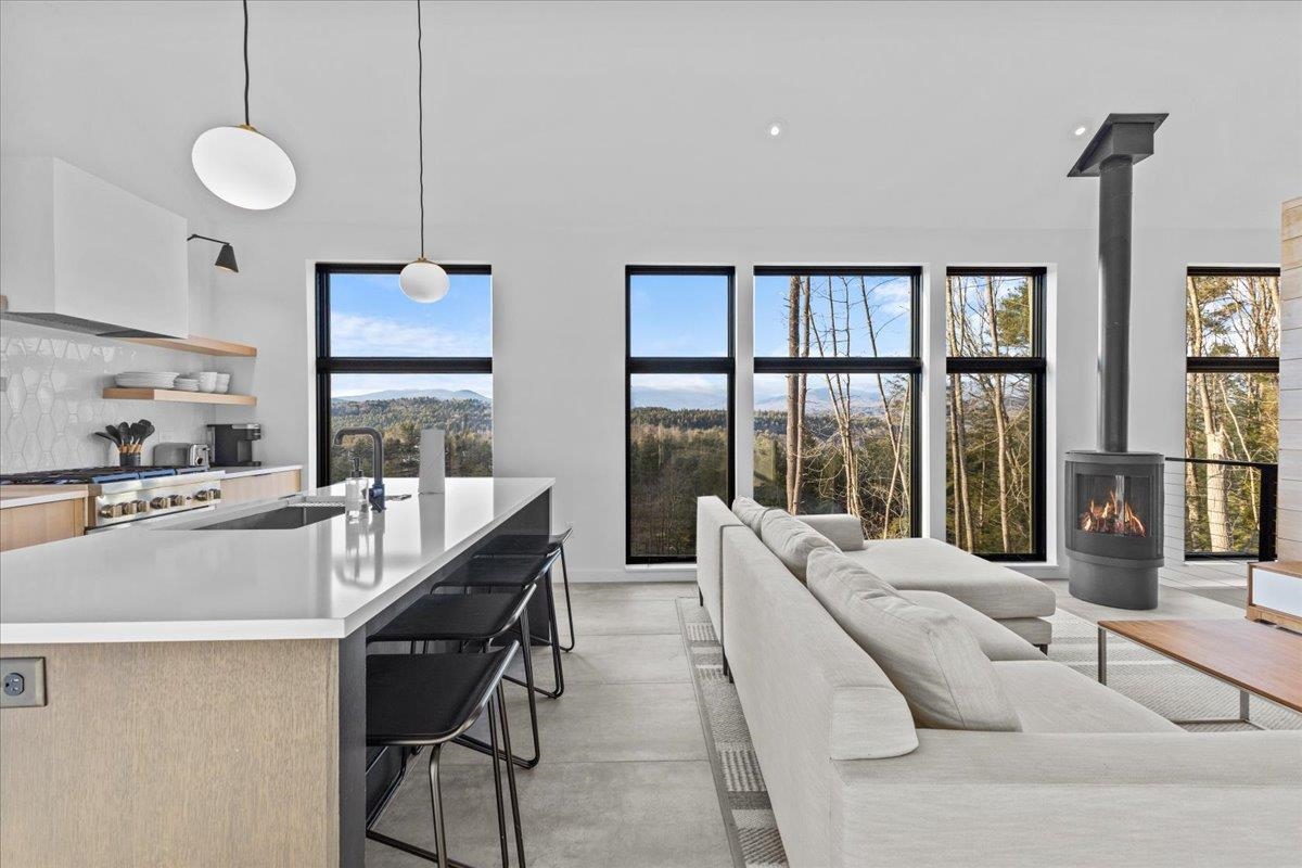 55 Eloise Lane Unit: B