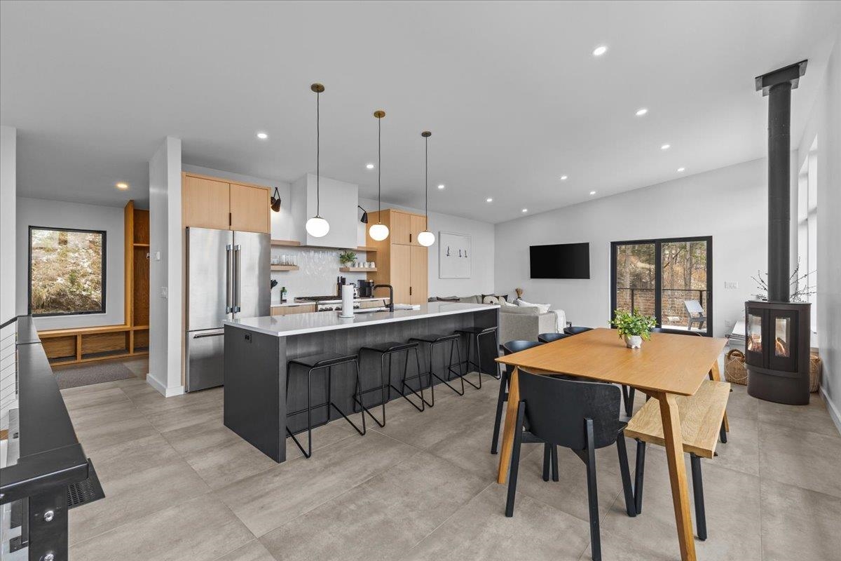 55 Eloise Lane Unit: A