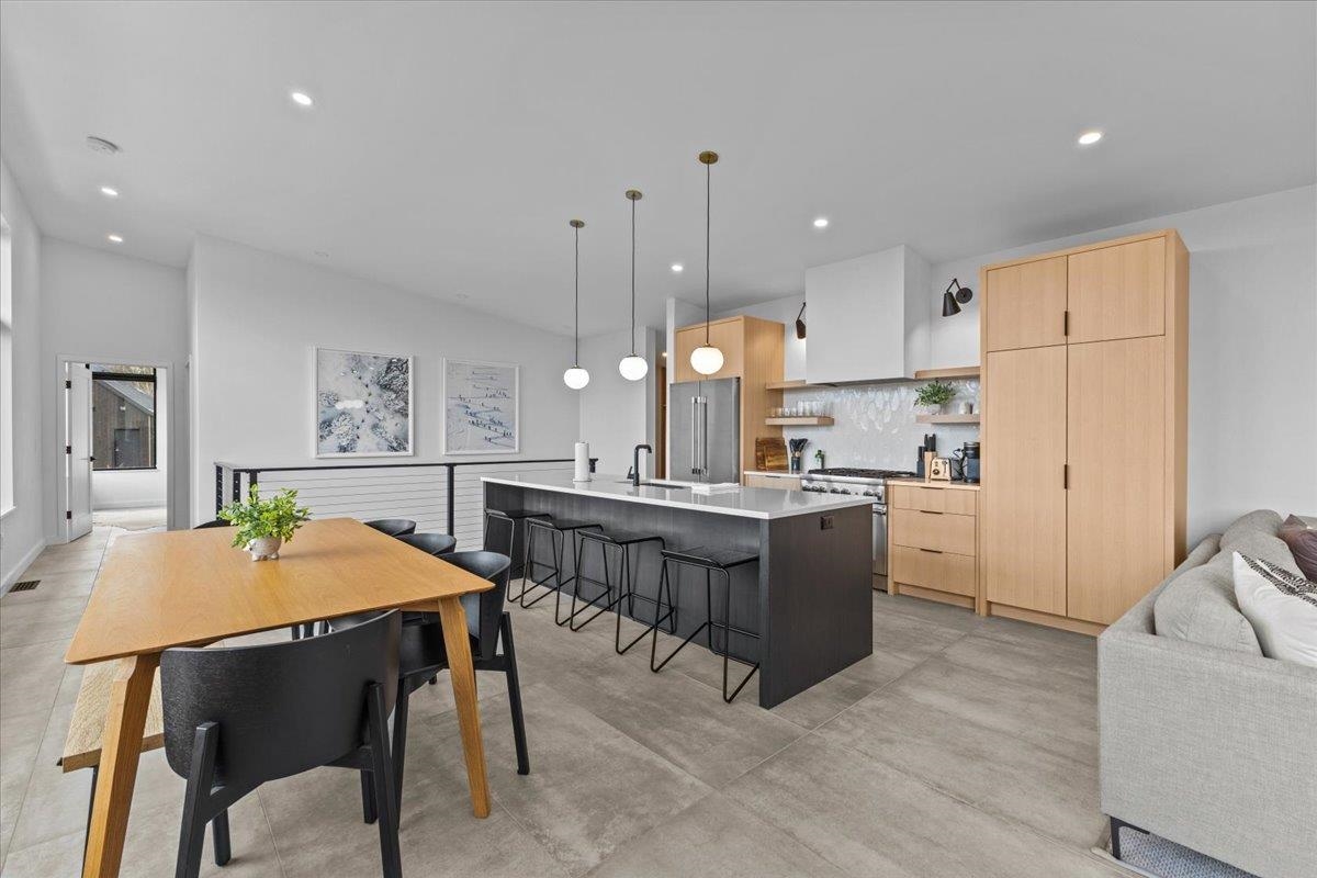 55 Eloise Lane Unit: A