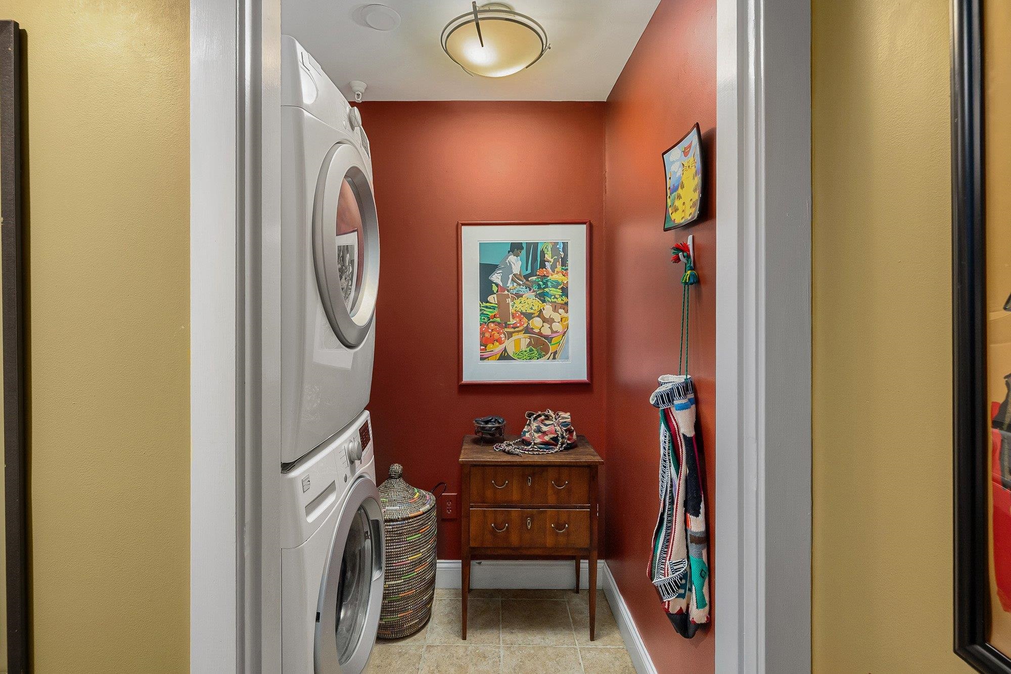 162 South Main Street Unit: 1