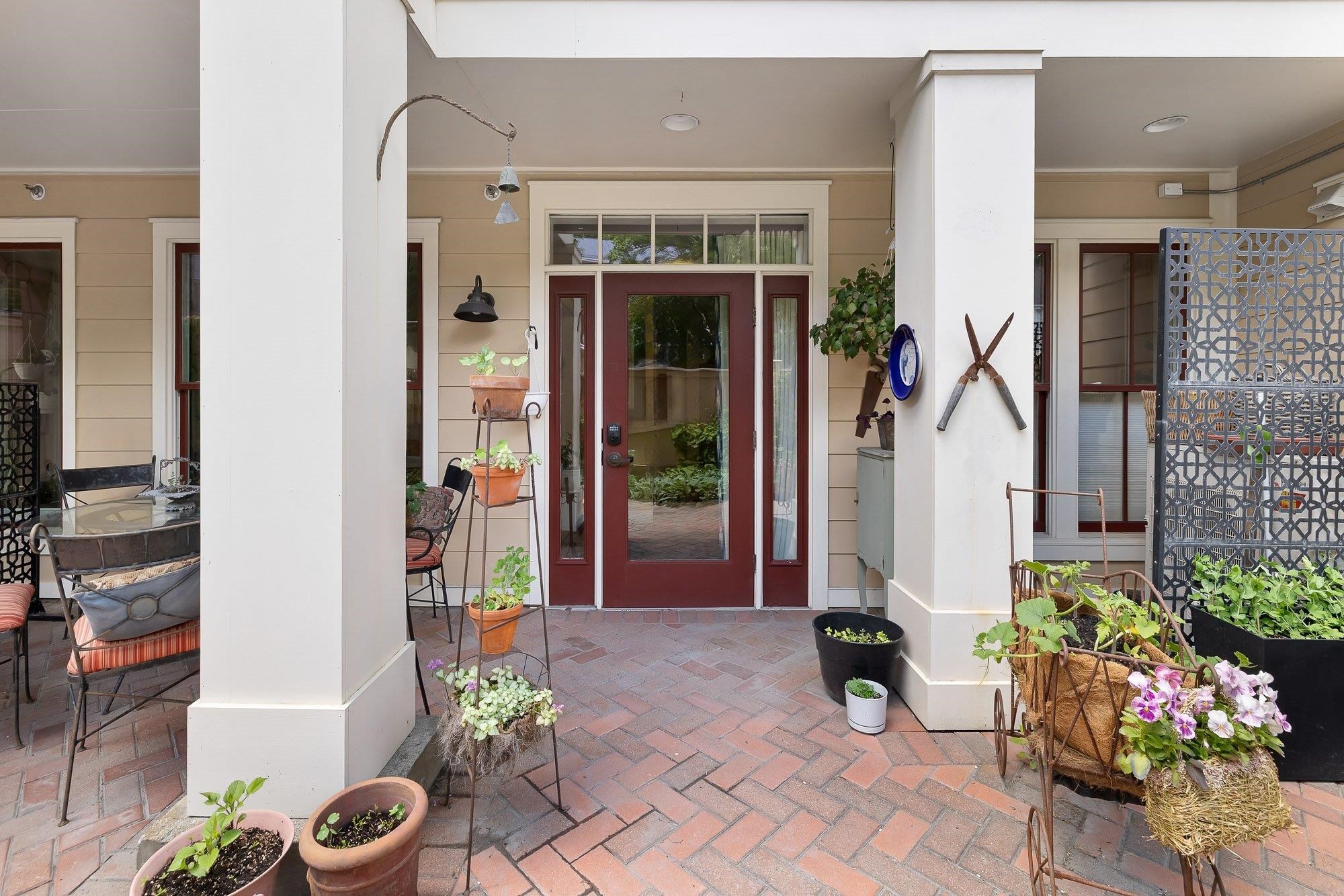 162 South Main Street Unit: 1