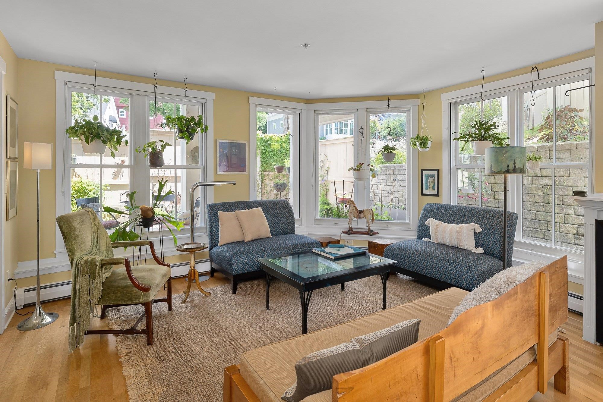 162 South Main Street Unit: 1