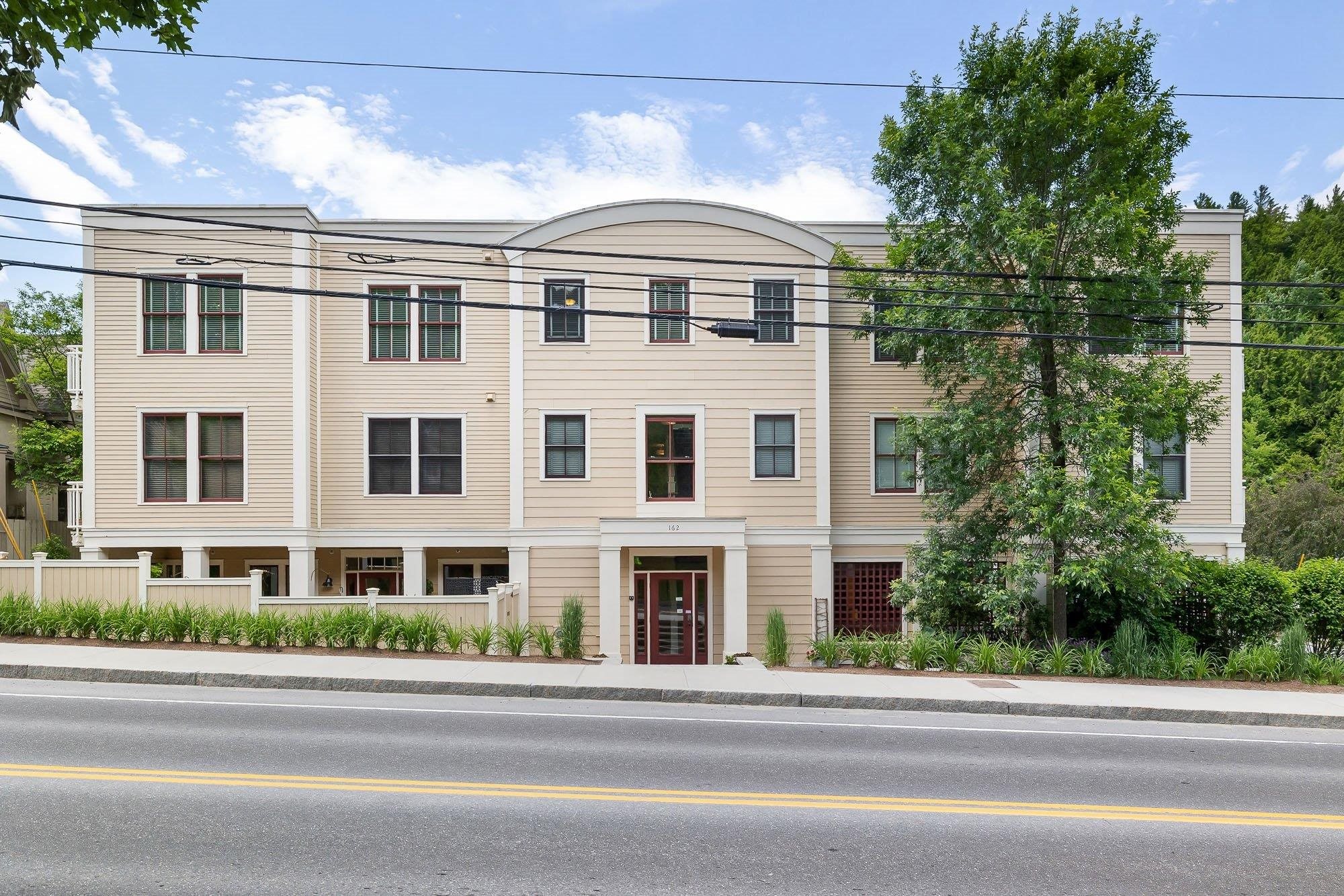 162 South Main Street Unit: 1