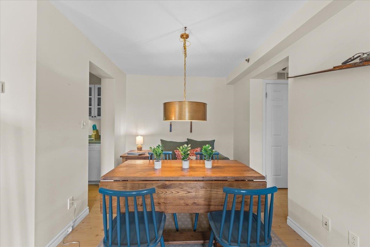 44 Park Place Unit: #205