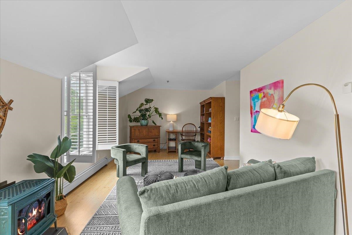 44 Park Place Unit: #205