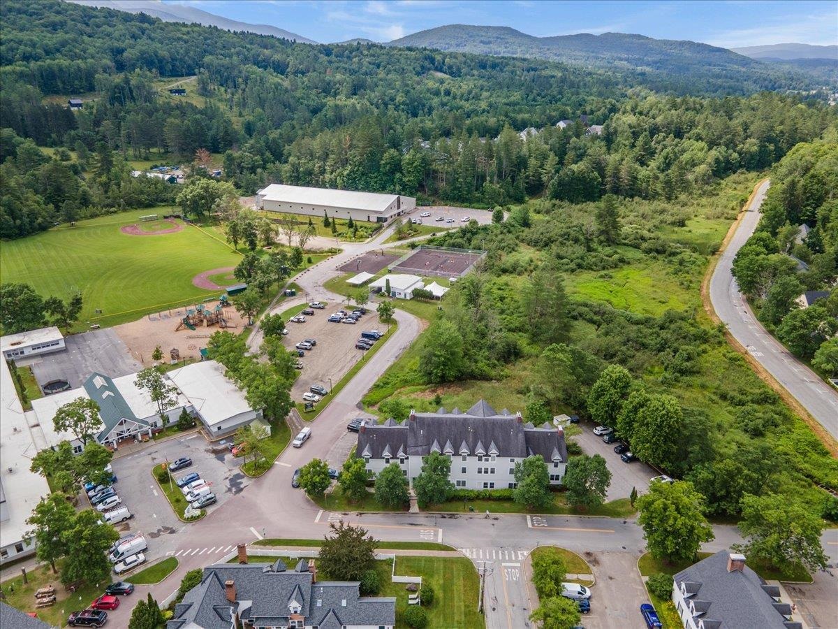 44 Park Place Unit: #205