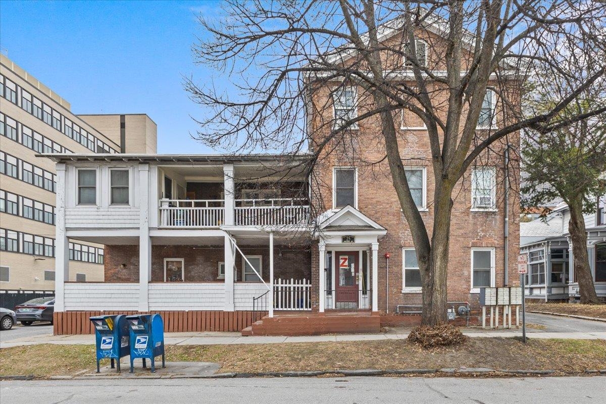 21-25 Elmwood Avenue