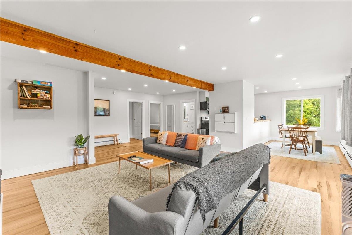 977 Taber Hill Road