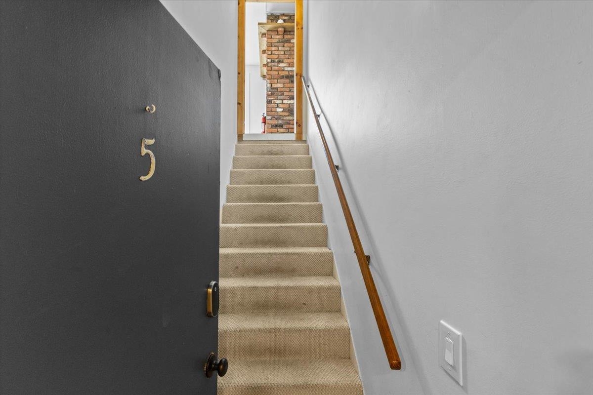 977 Taber Hill Road