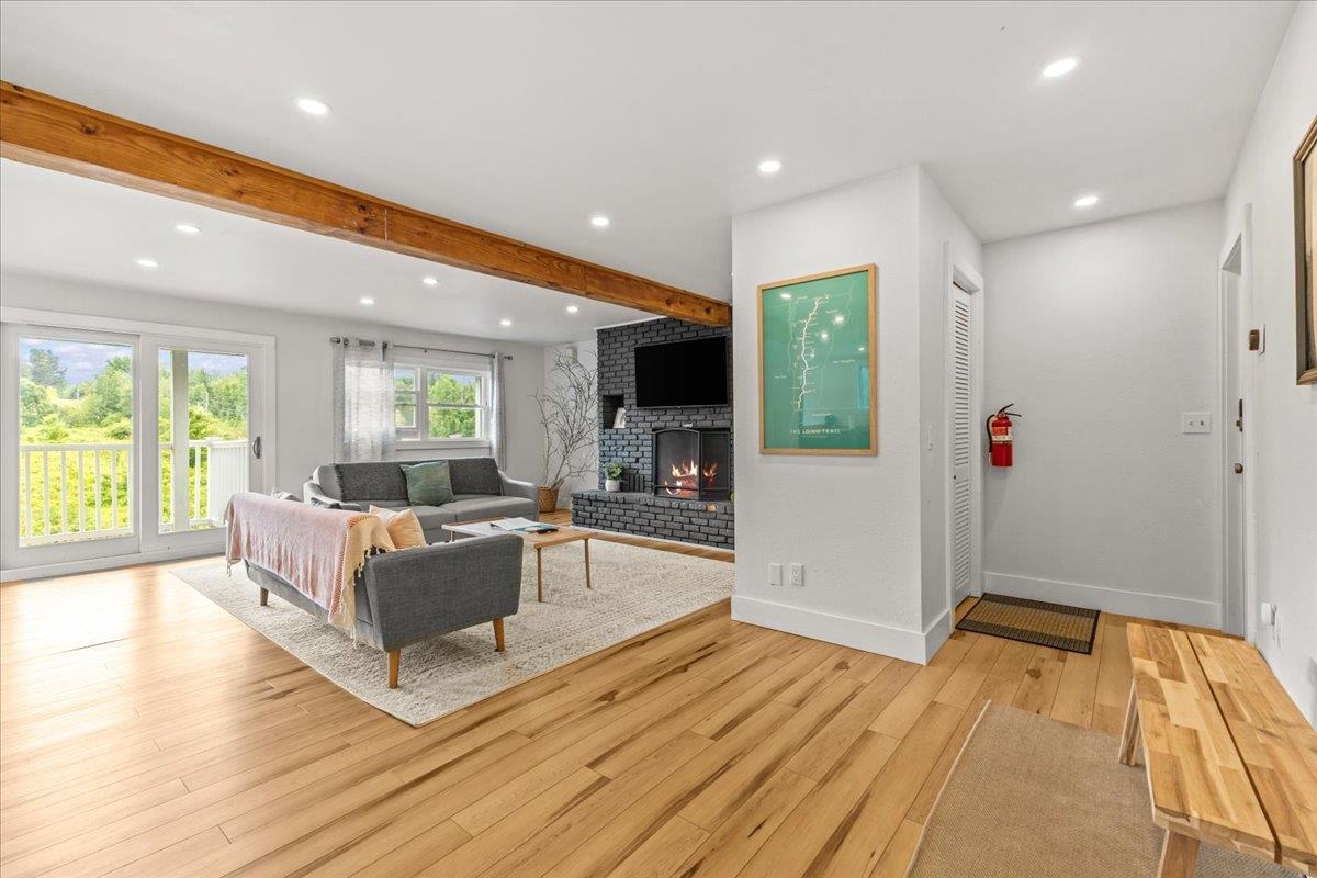 977 Taber Hill Road