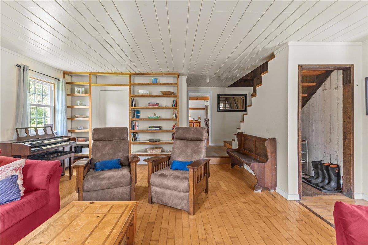 2187 Cole Hill Road