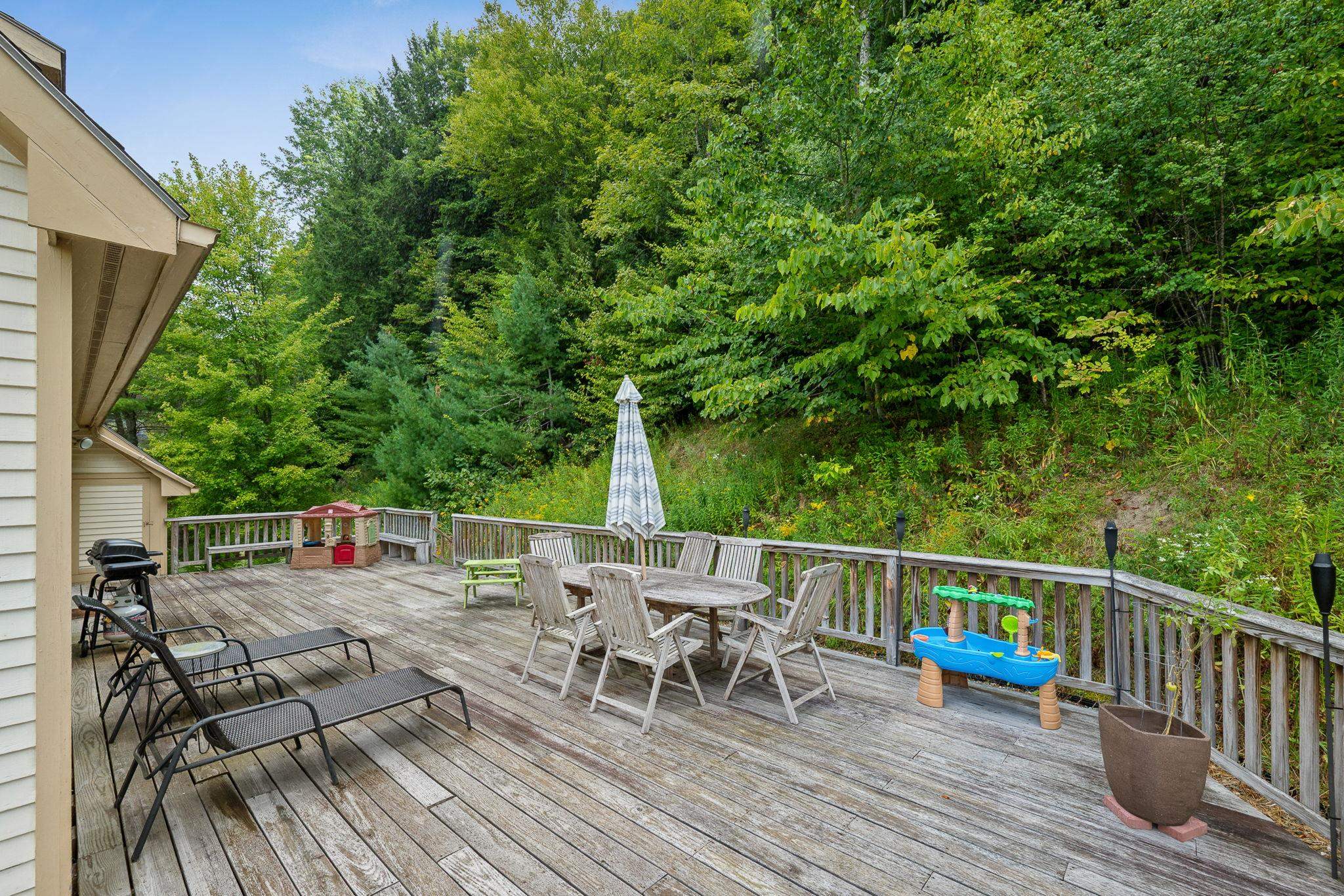 140 Point Ridge Road