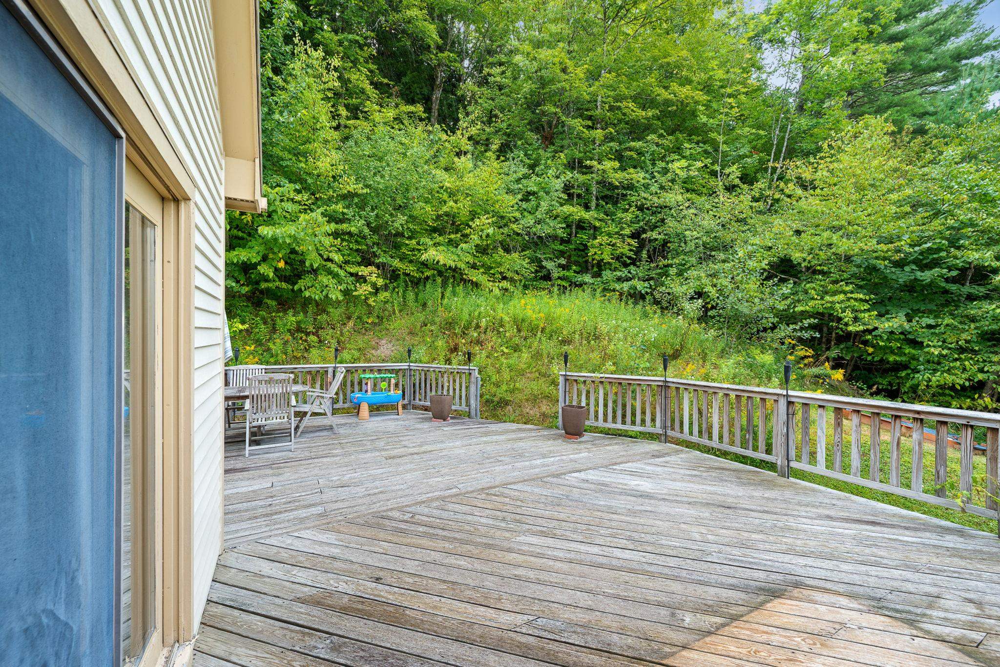 140 Point Ridge Road