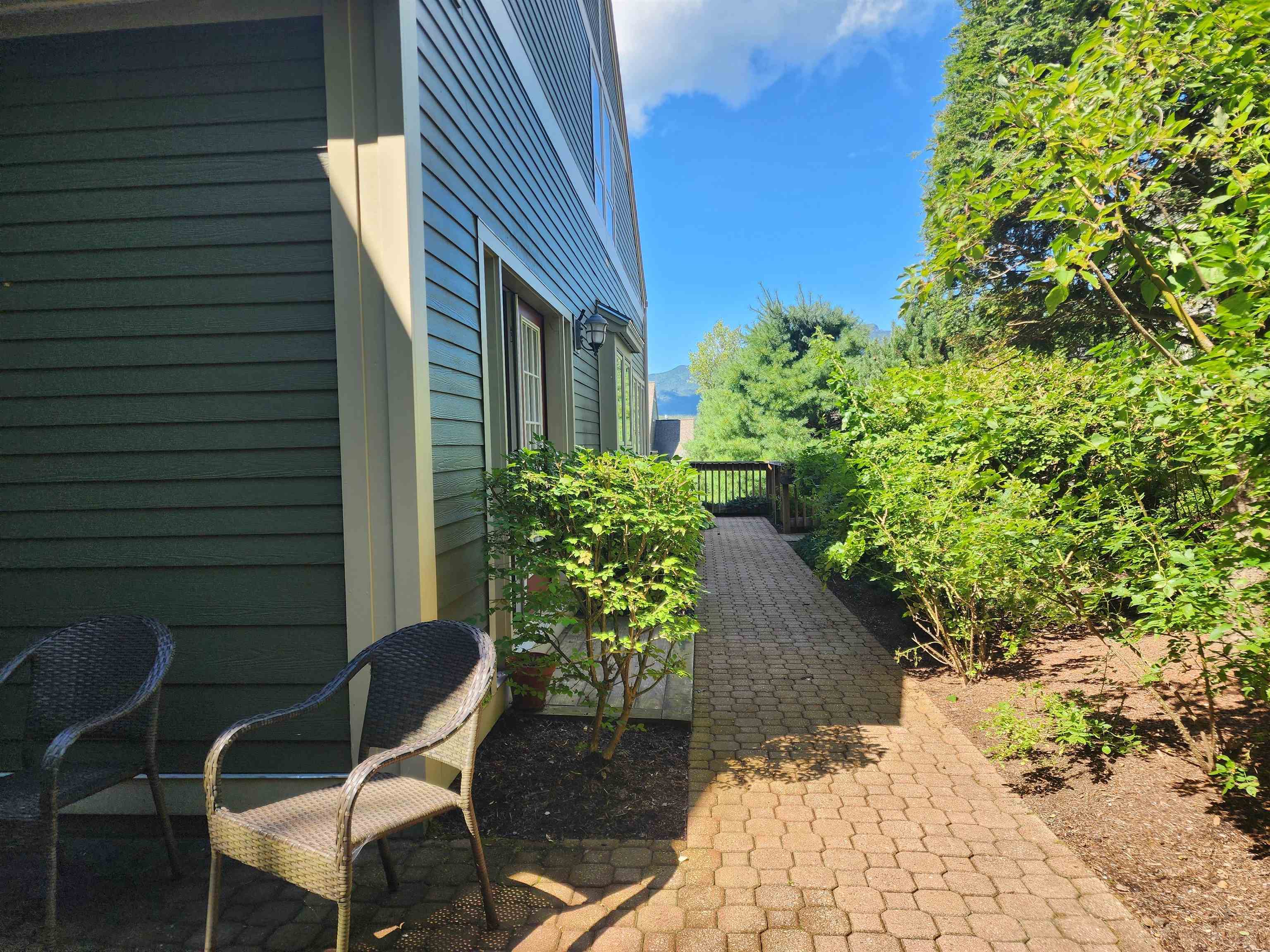 608B Topnotch Road Unit: 608B