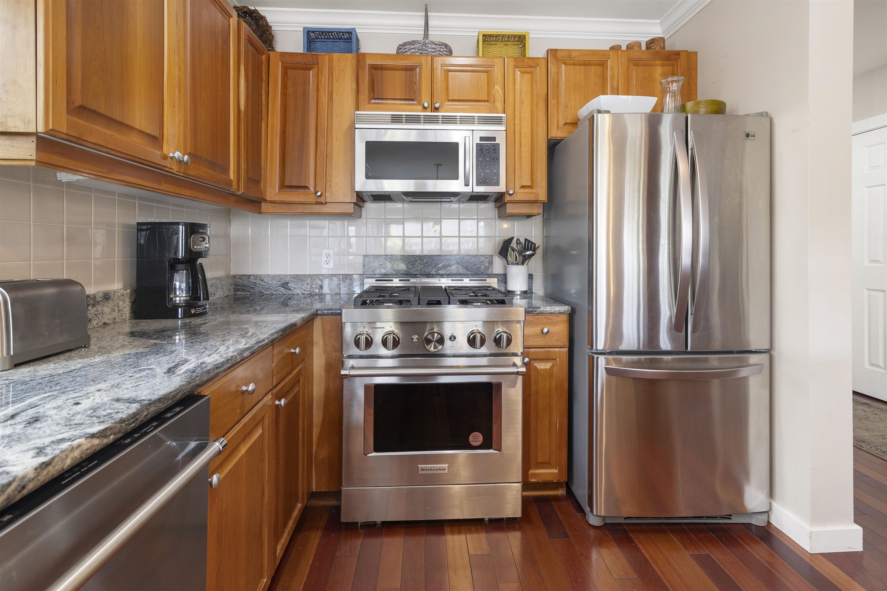 608B Topnotch Road Unit: 608B