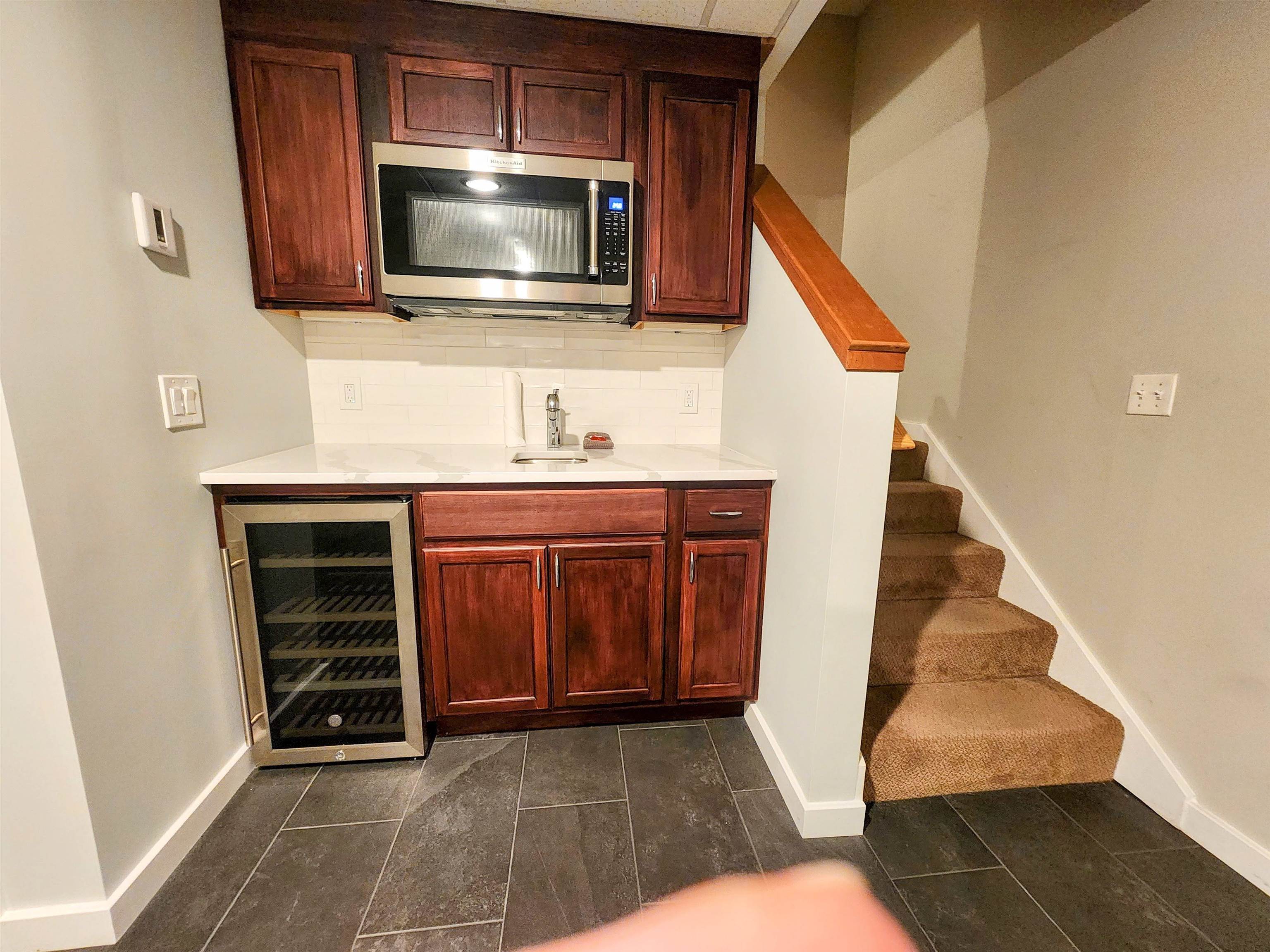 608B Topnotch Road Unit: 608B