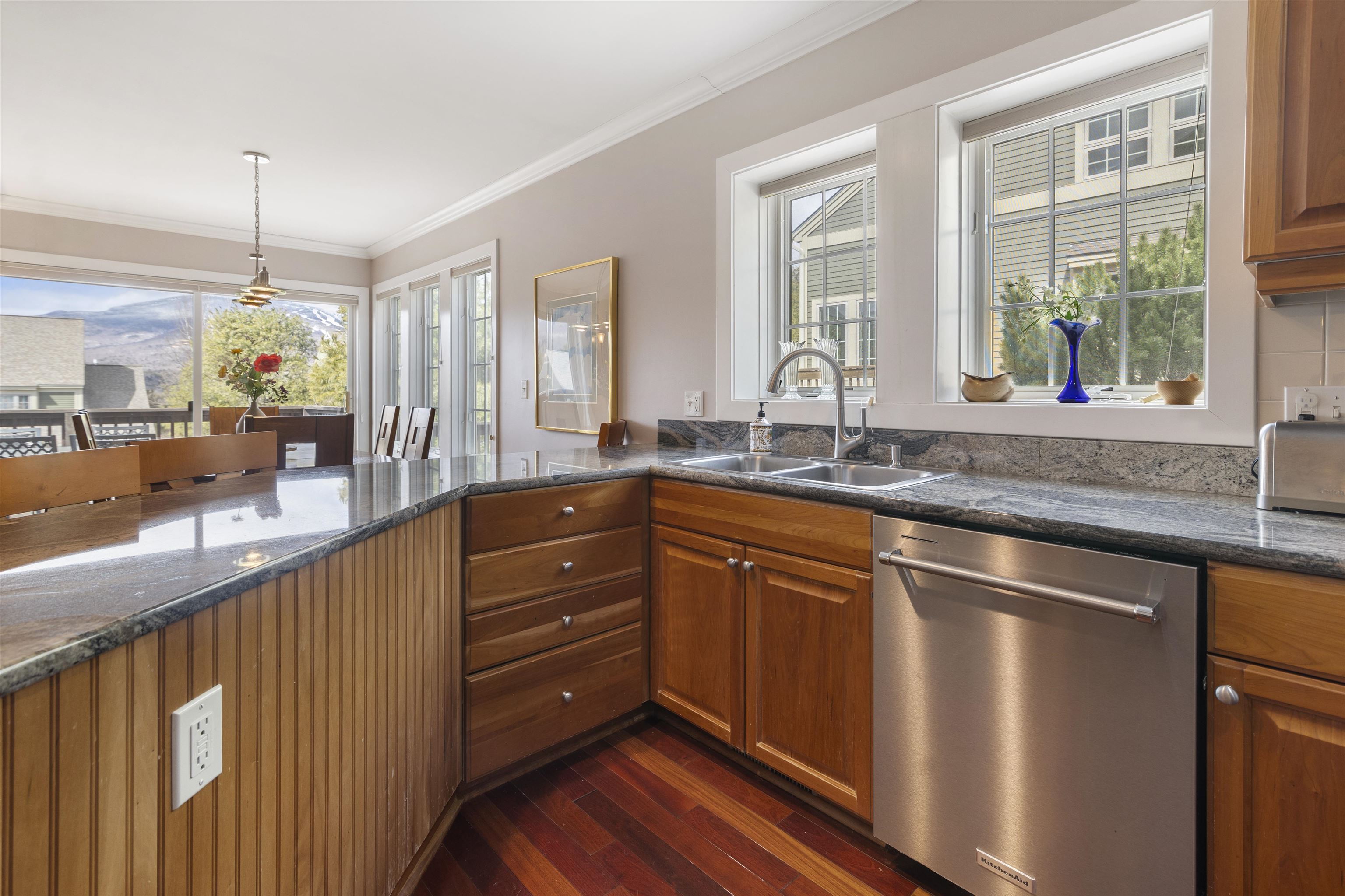 608B Topnotch Road Unit: 608B