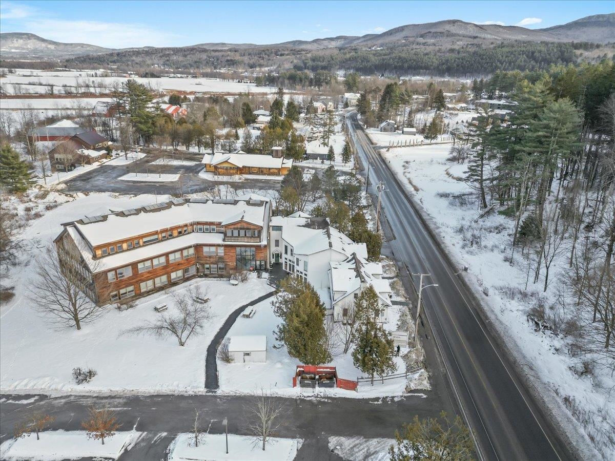 782 Mountain Road